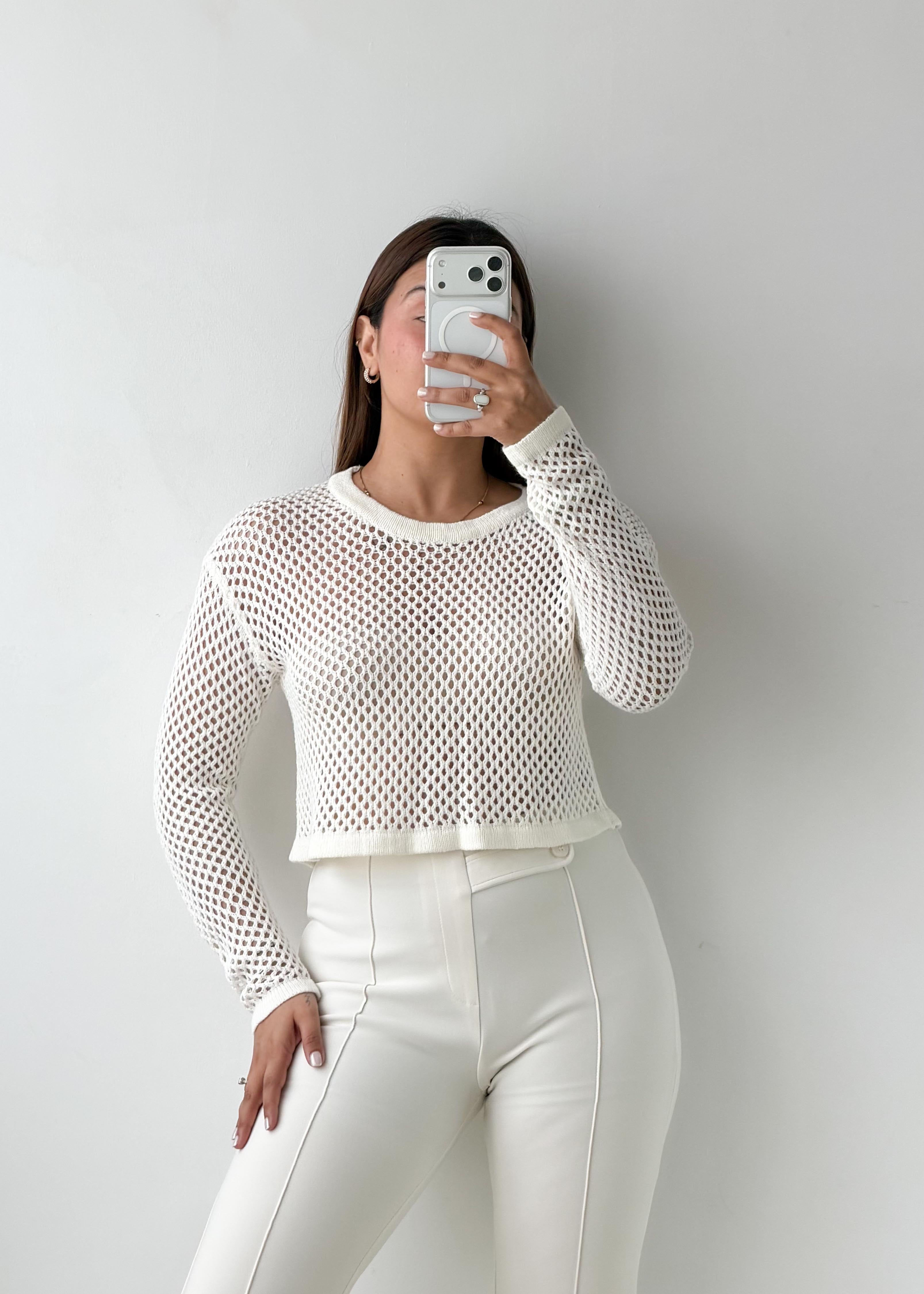 Size XS-S White Open Knit Sweater Top