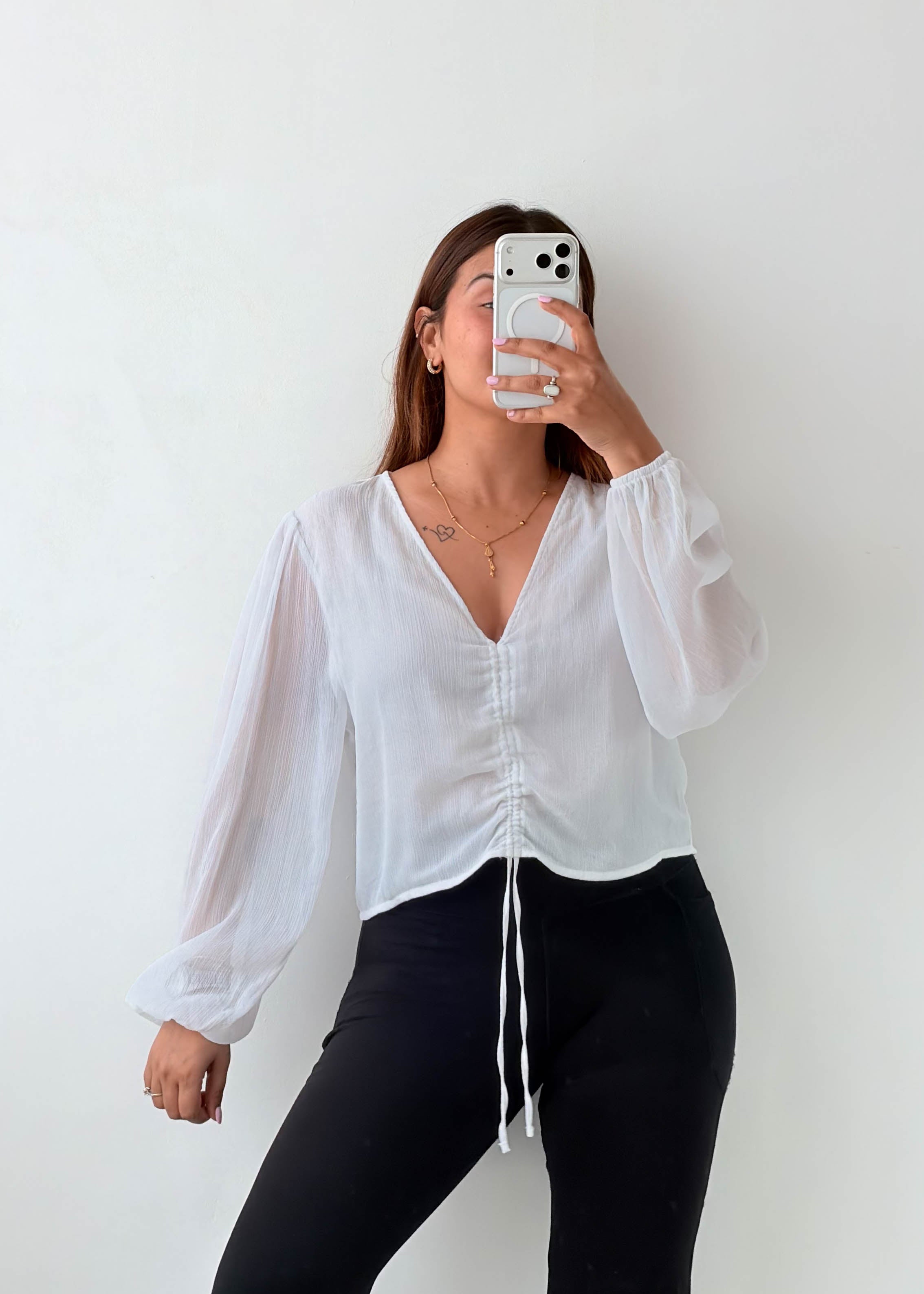Size M White Ruched Tie-Front Blouse