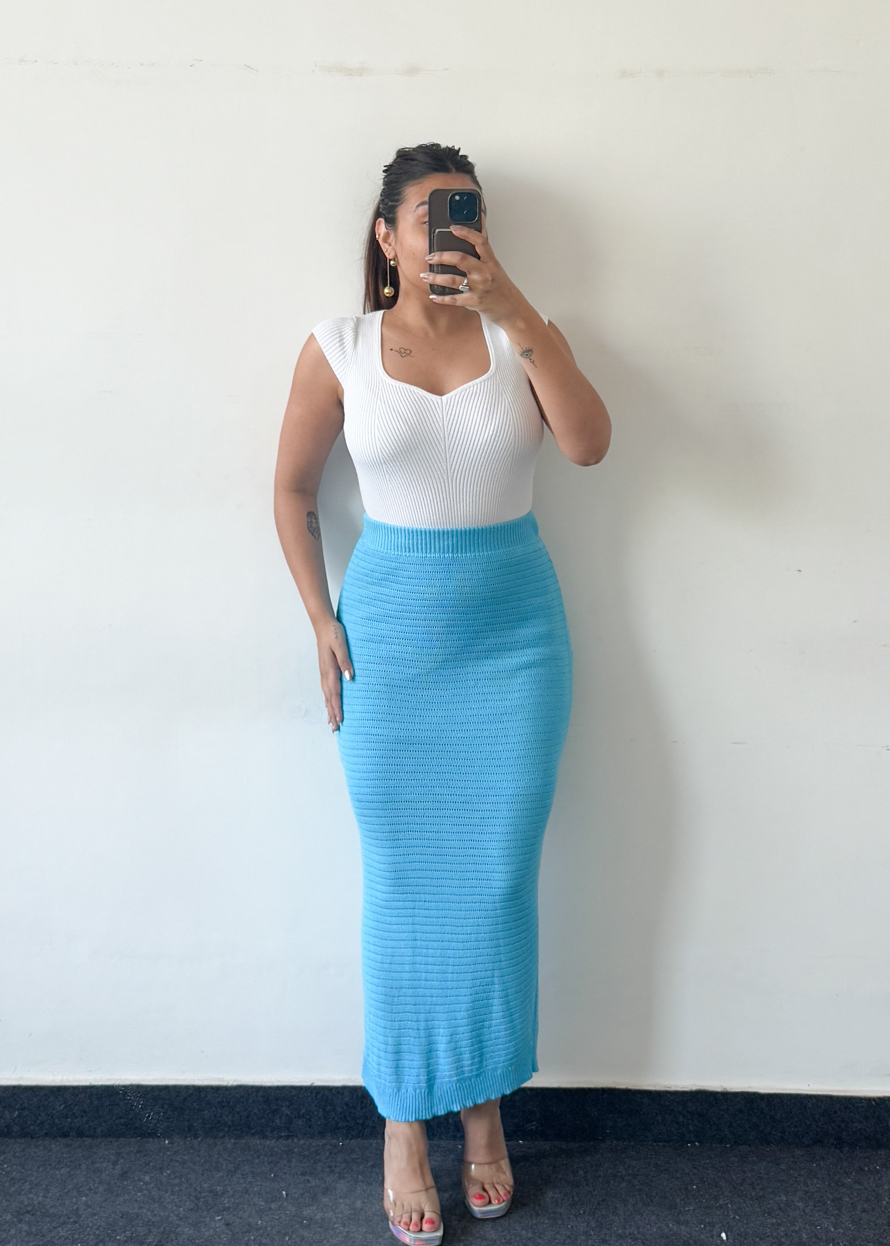 A2201 WAIST 28-30