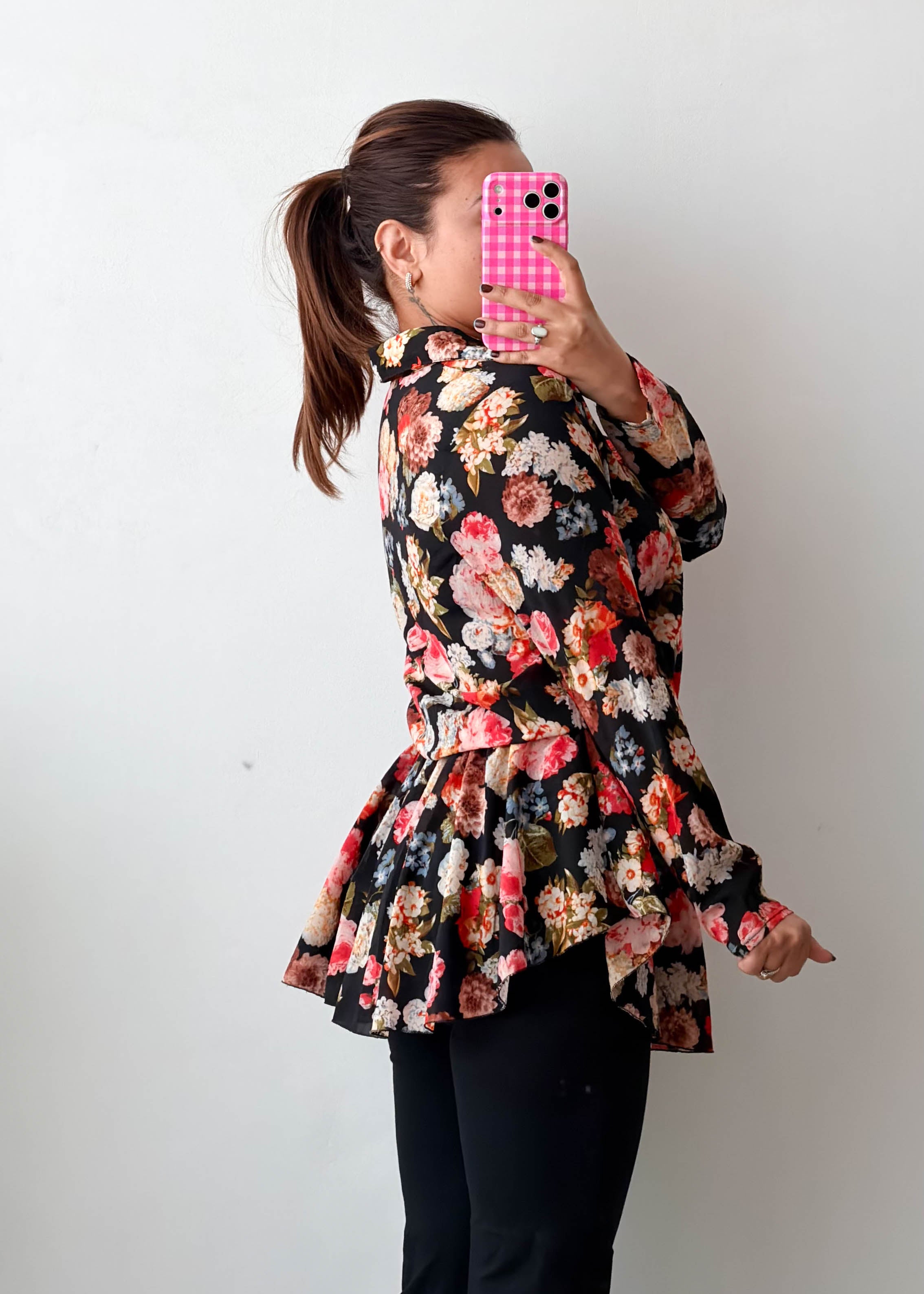 Size M-L Black Floral Peplum Top