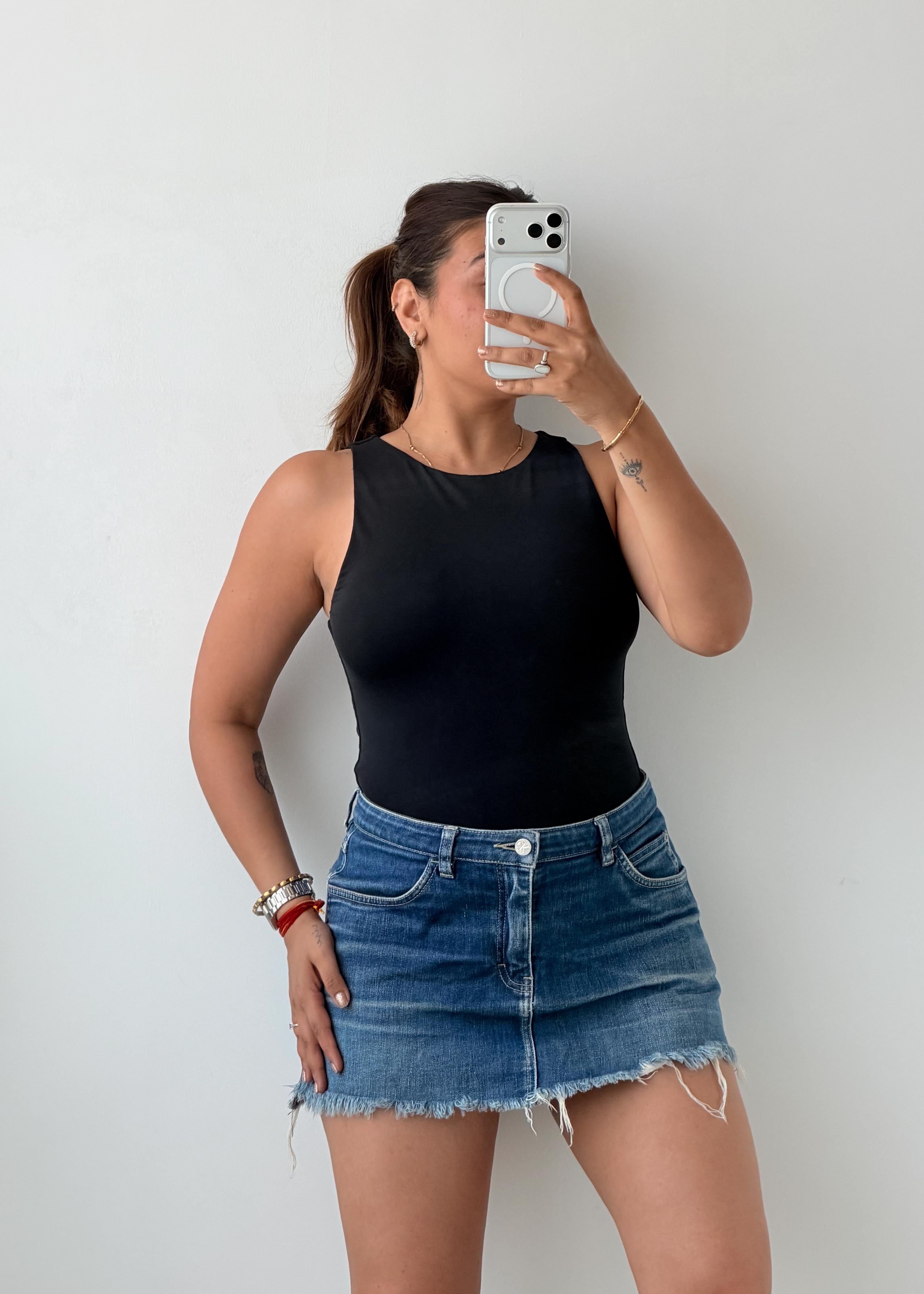 Size M Black High Neck Sleeveless Bodysuit
