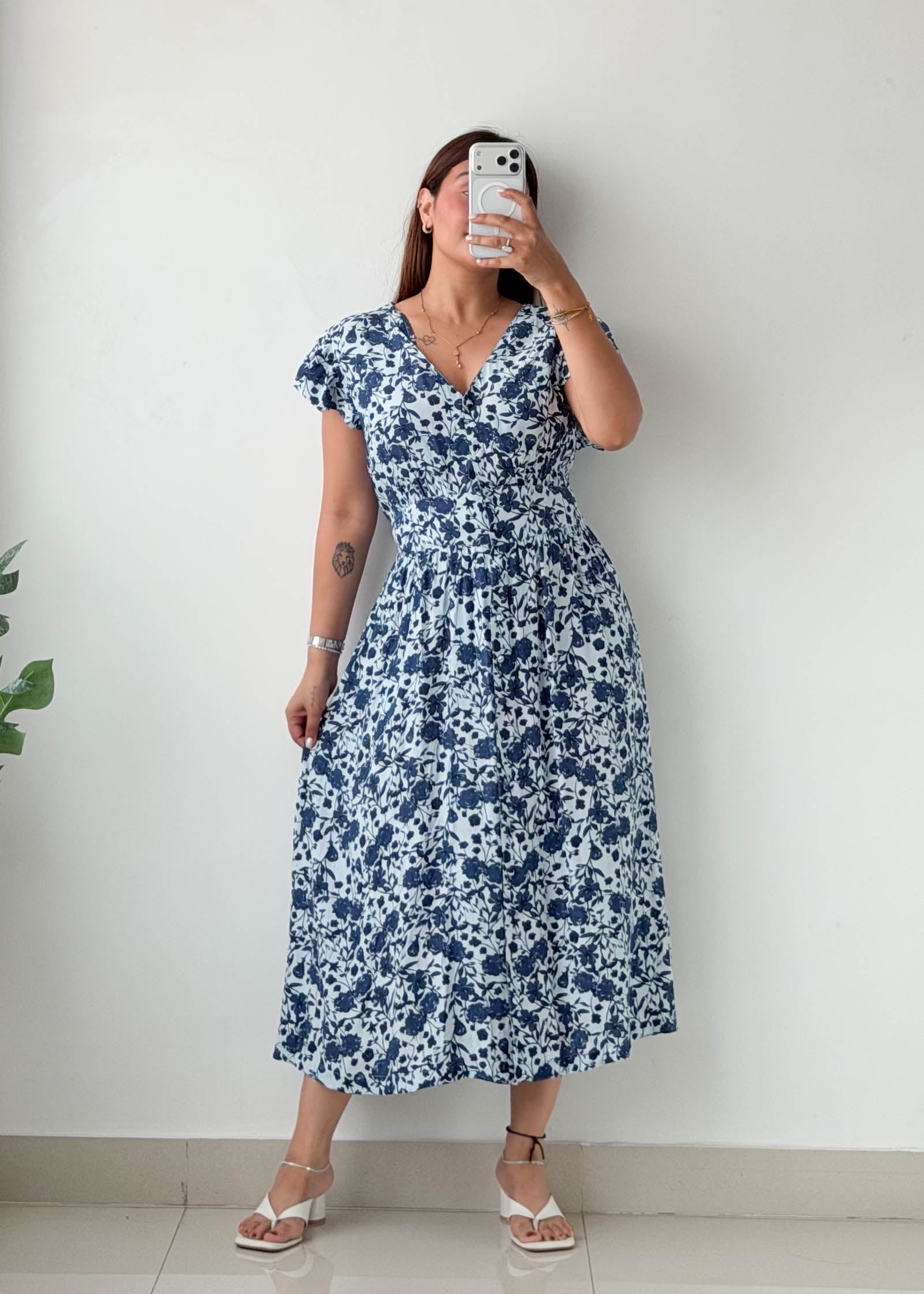 Size L-XL Blue Floral Printed Midi Dress