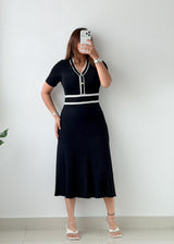 Size S-M Black Contrast Trim Knit Midi Dress