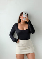 Size L-XL Black Square Neck Long Sleeve Bodysuit