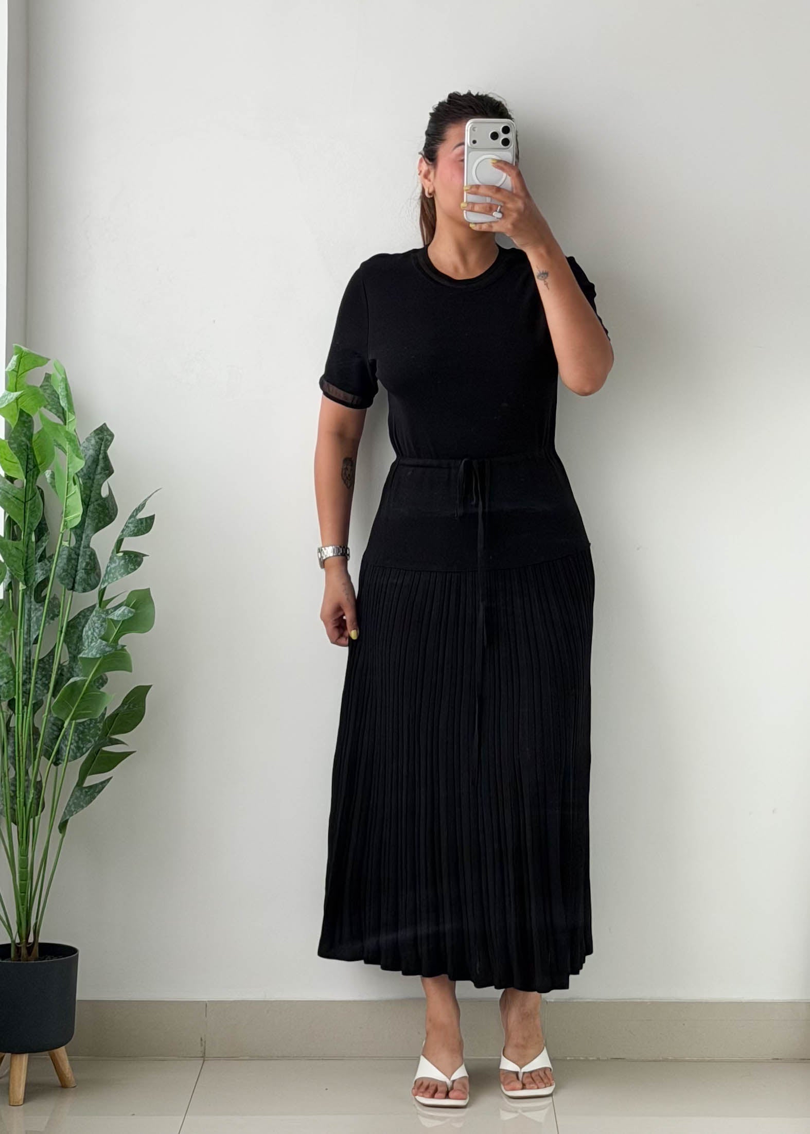 Size S-M Black Pleated Knit Midi Dress