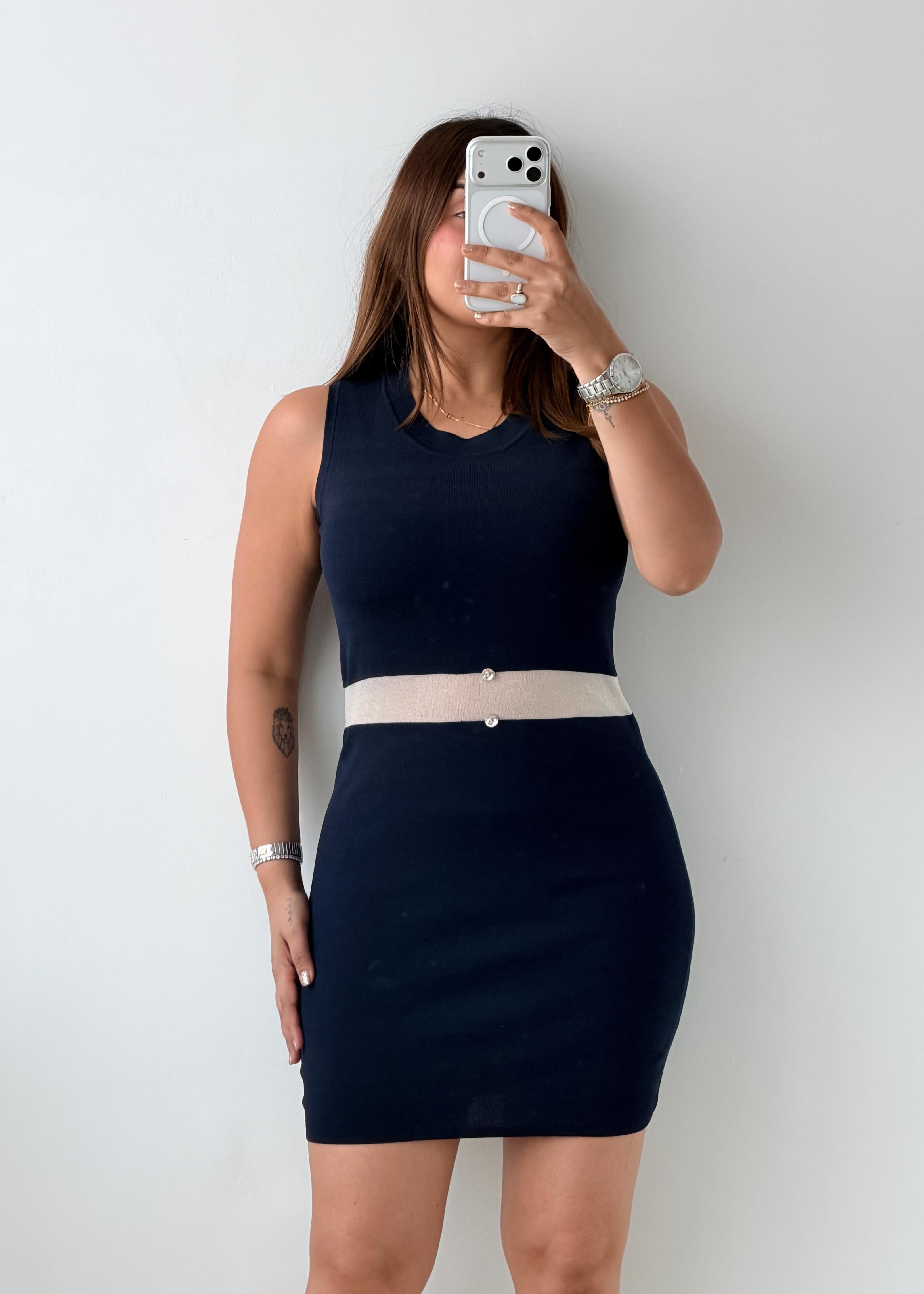 Size M-L Navy & Beige Sleeveless Knit Mini Dress