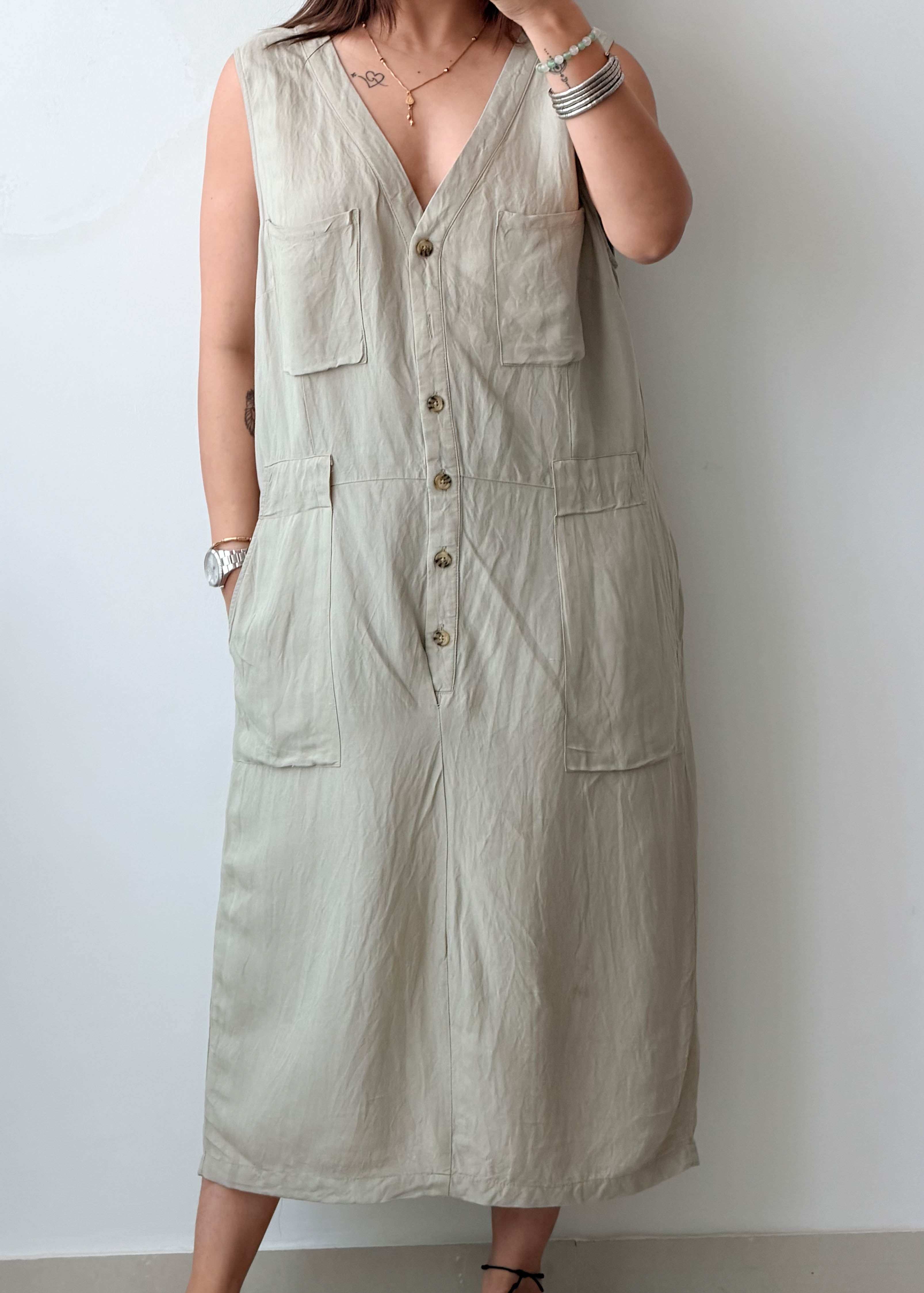 Size M-L Cotton Beige Utility Midi Dress