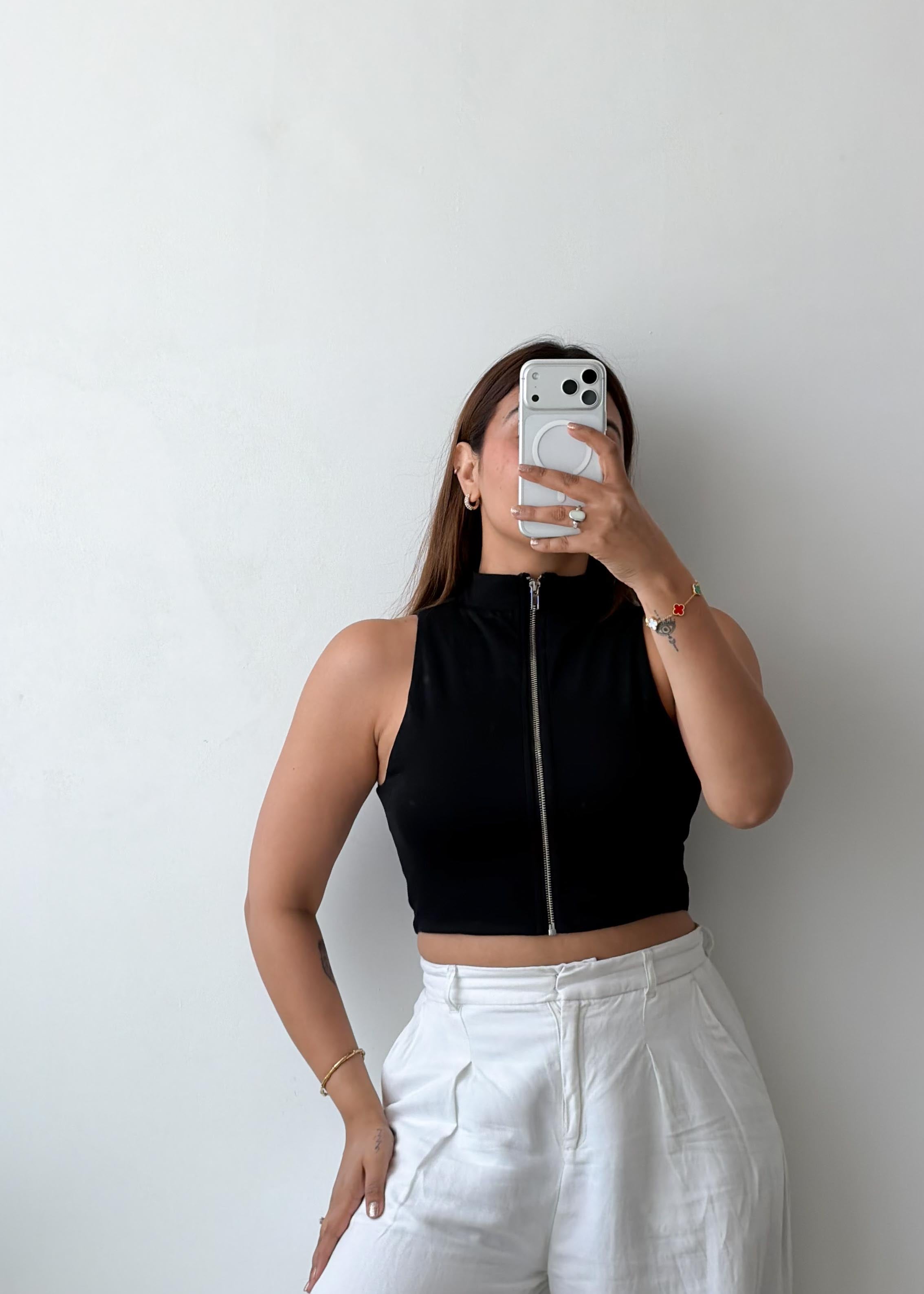 Size S-M Black Zip Front Crop Top