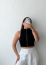 Size S-M Black Zip Front Crop Top