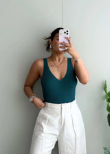 Size L-XL, Teal Sleeveless V-Neck Top - Closet by Payal