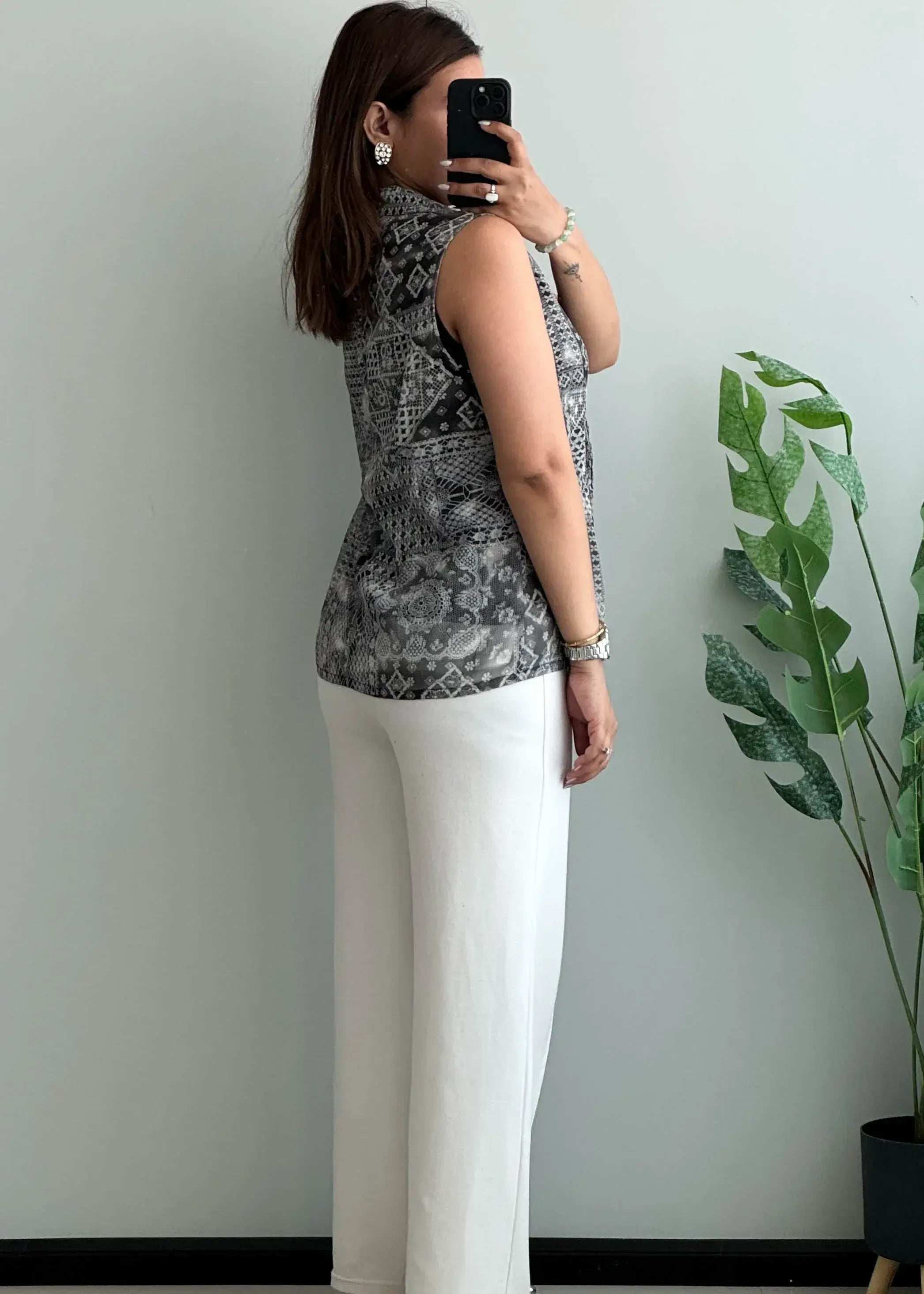 Size M-L, Sheer Lace Print Sleeveless Button Down Top with lining - Closet by Payal