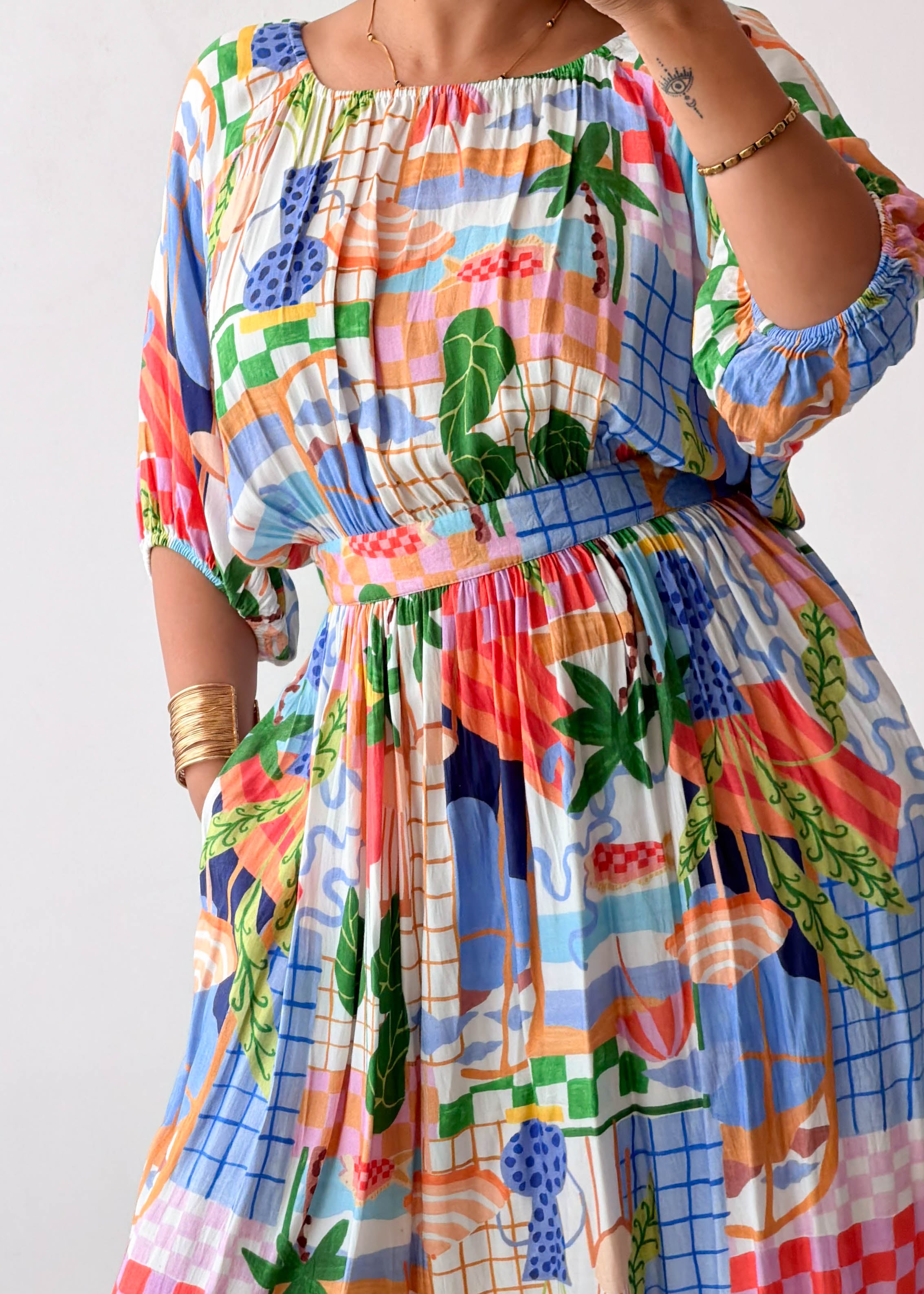 Size L-XL Multicolor Printed Midi Dress