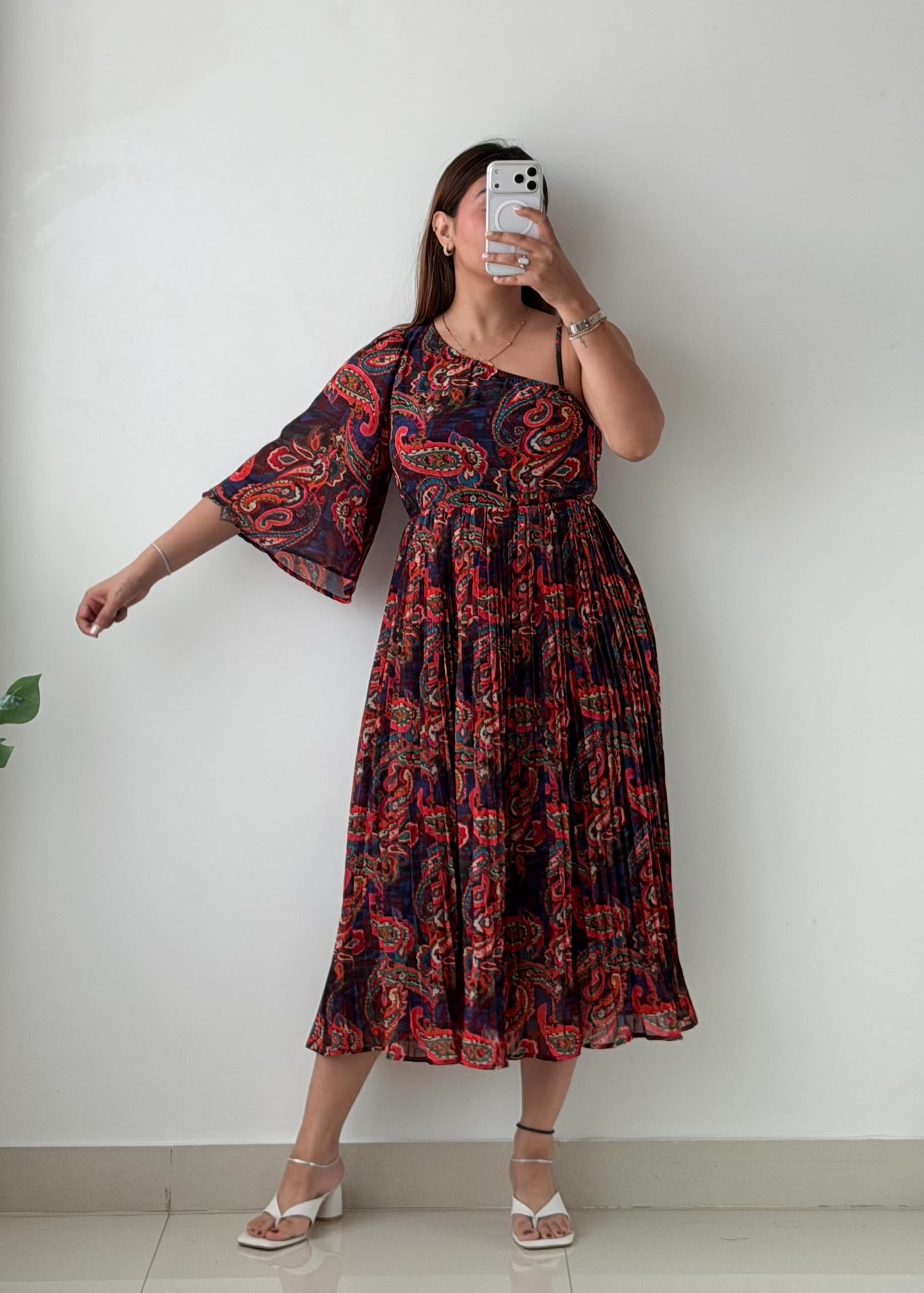 Size S-M Multicolor Paisley Print Midi Dress