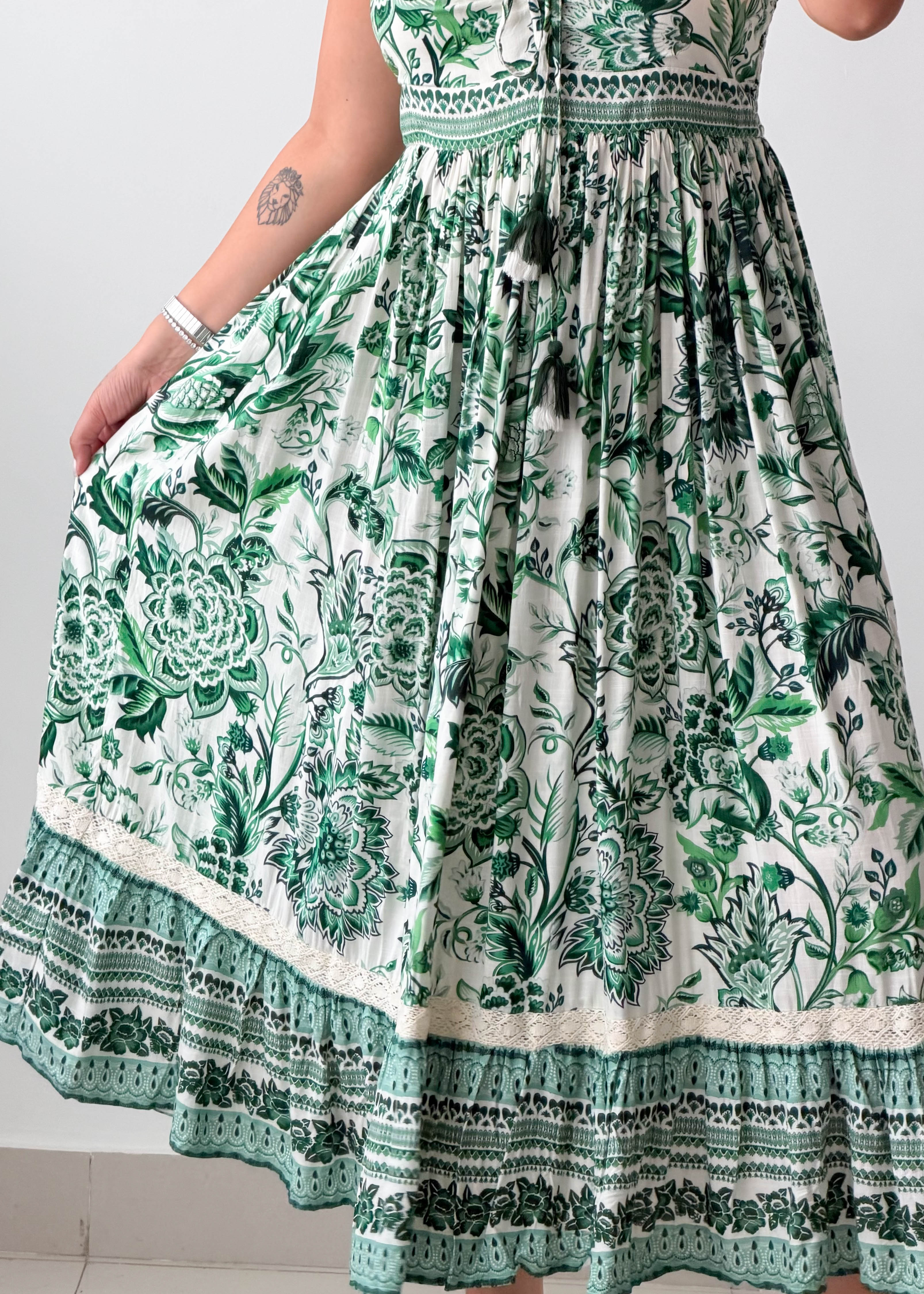 Size S-L Green Floral Printed Maxi Dress