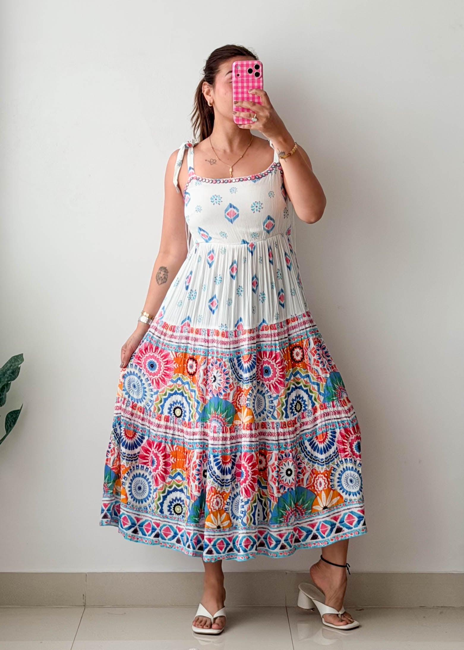 Size S-M White Multicolor Printed Maxi Dress