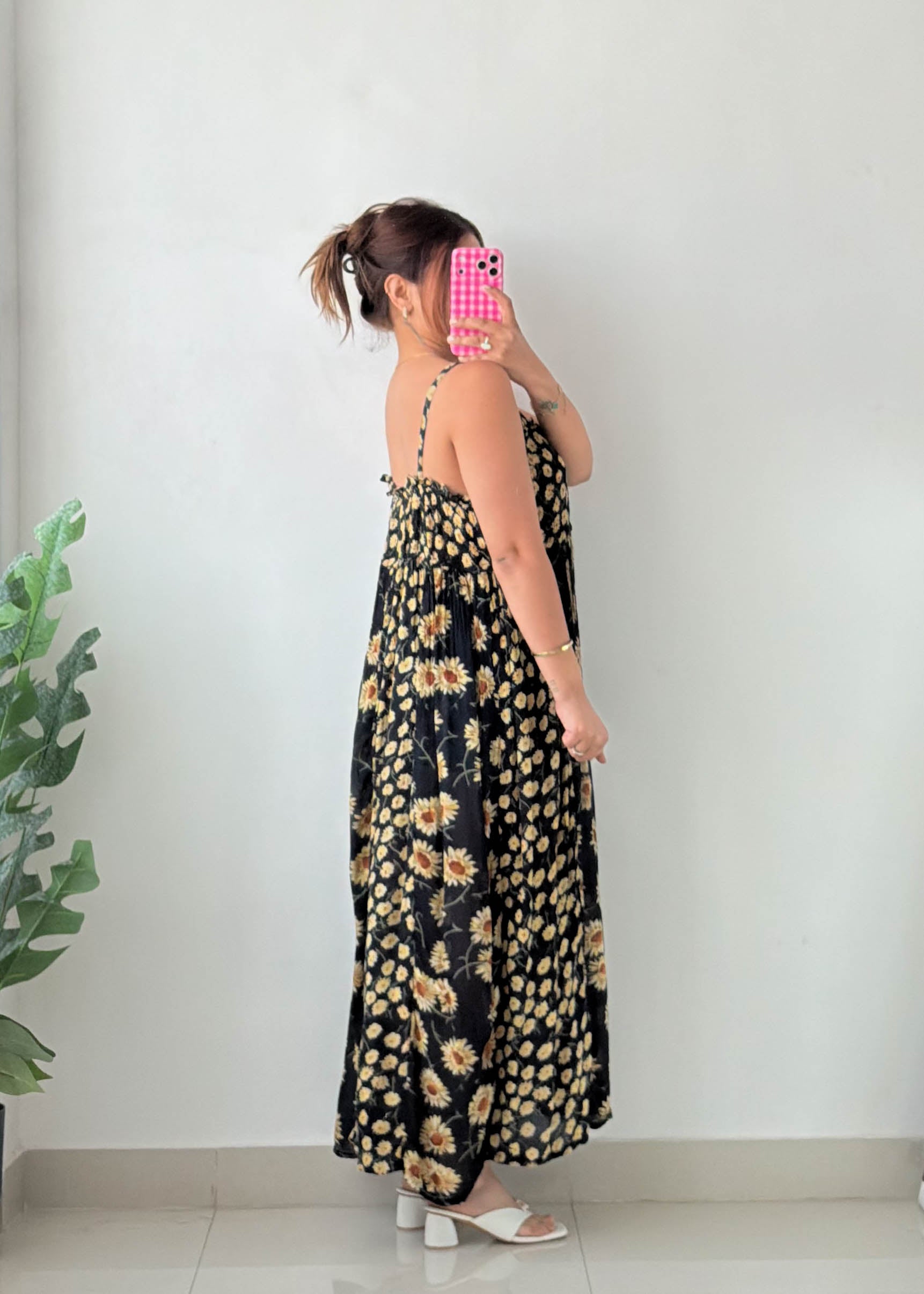 Size M-L Black Floral Maxi Dress