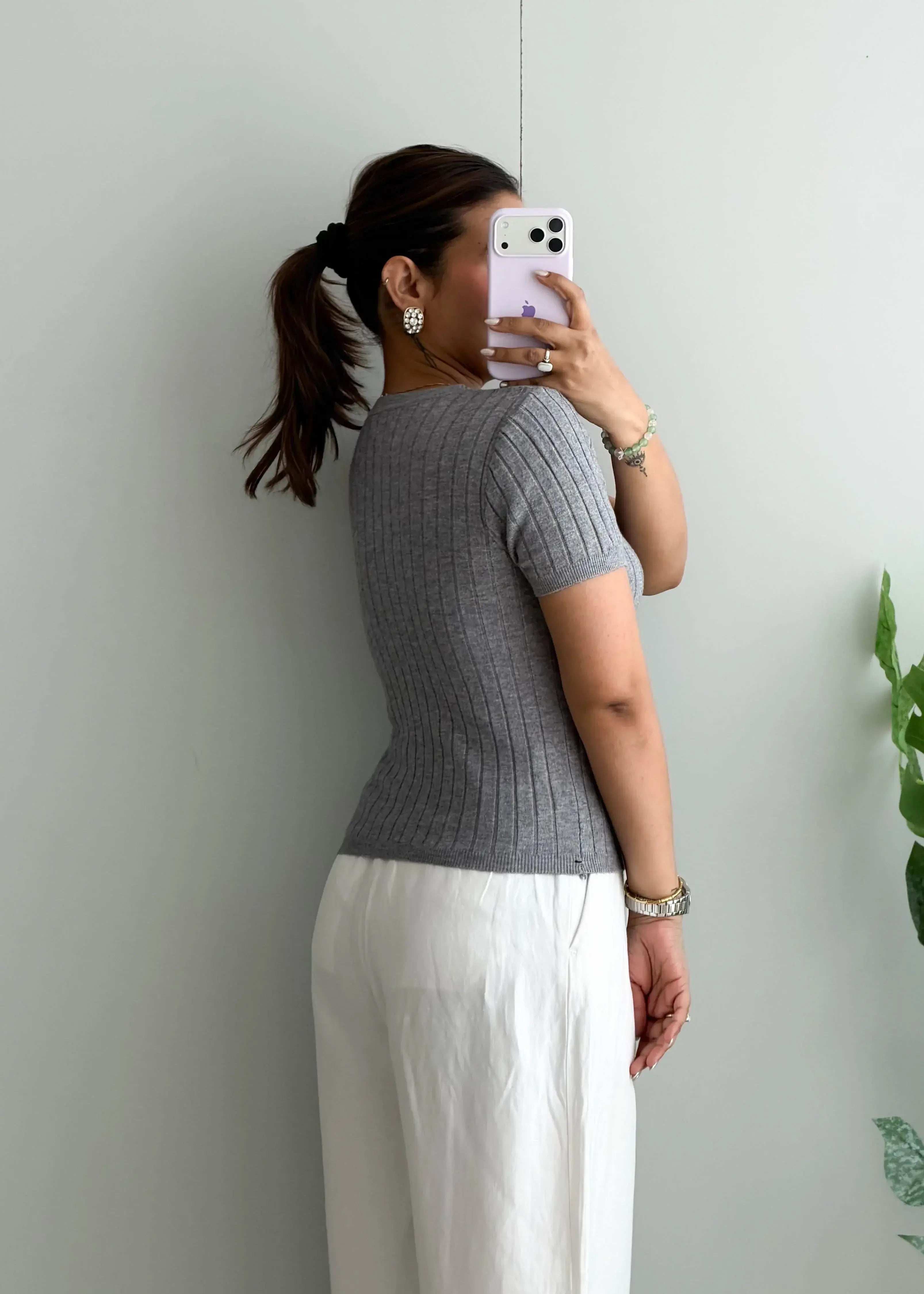 Size S-M, Grey Ribbed Half Sleeve Top - Closet by Payal