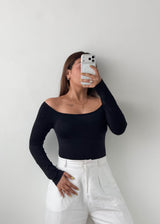 Size S-M Black Off-Shoulder Bodysuit