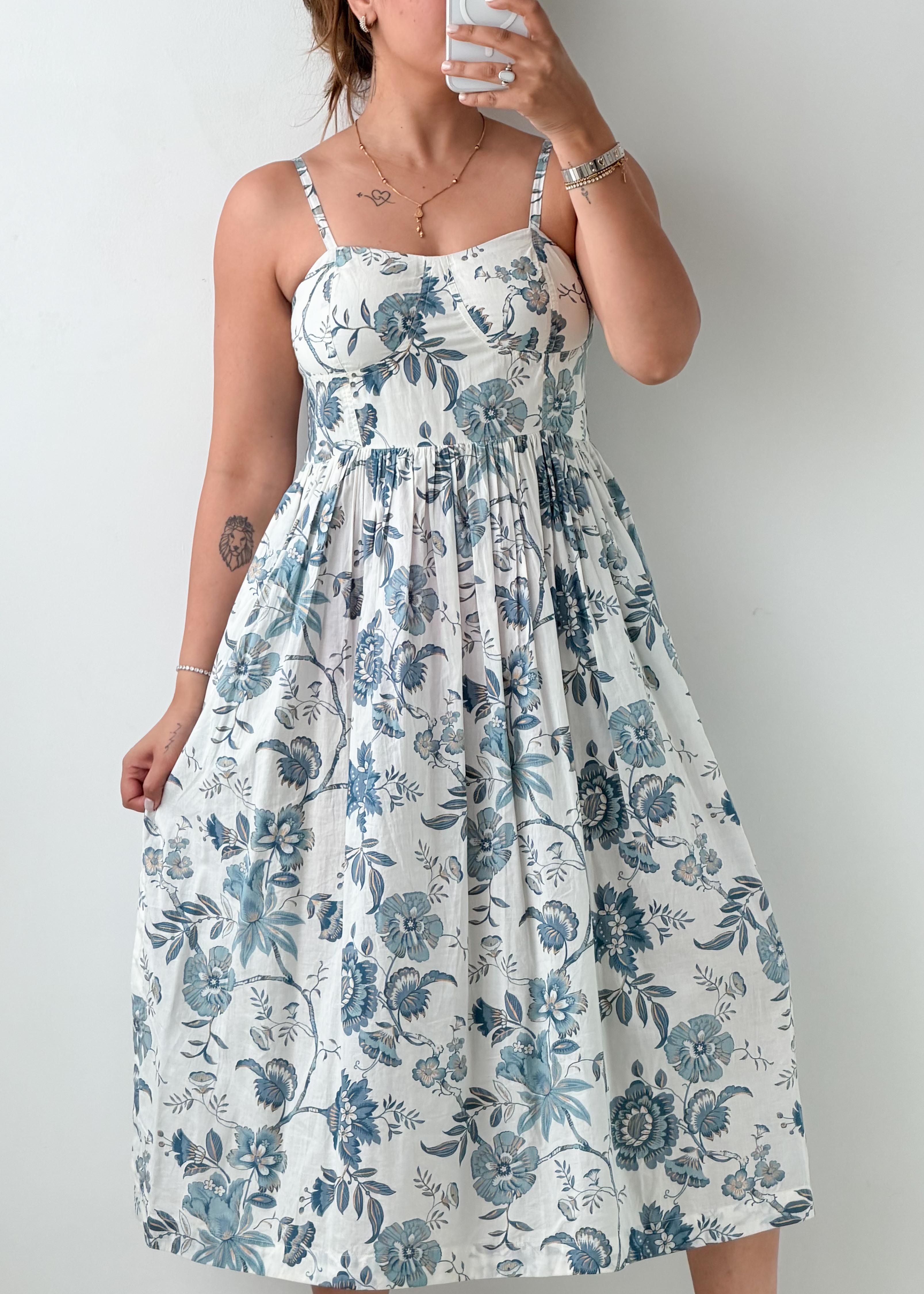 Size XS-S White & Blue Floral Print Midi Dress