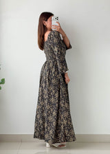 Size S-M Black Floral Printed Midi Dress