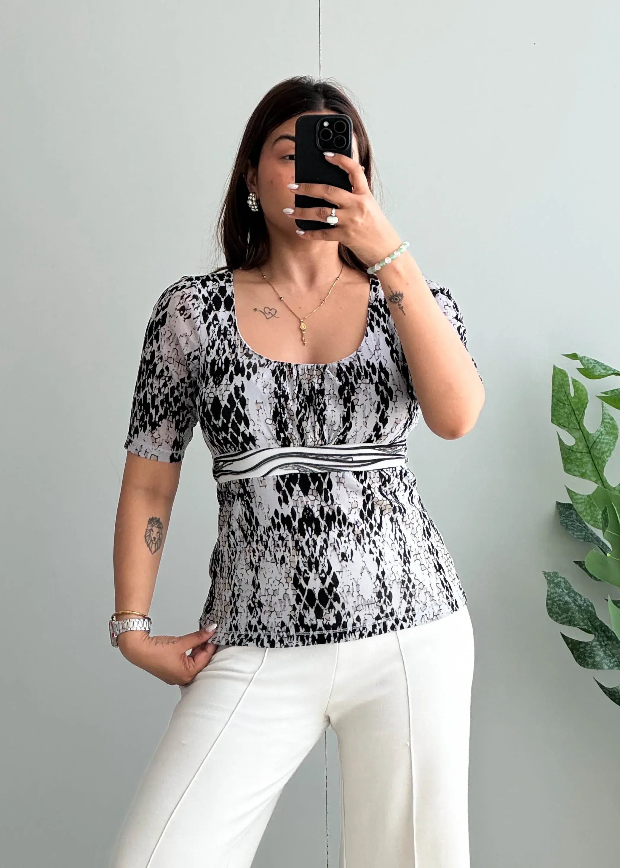 Size S-M, Y2K Black White Animal Print Scoop Neck Top - Closet by Payal