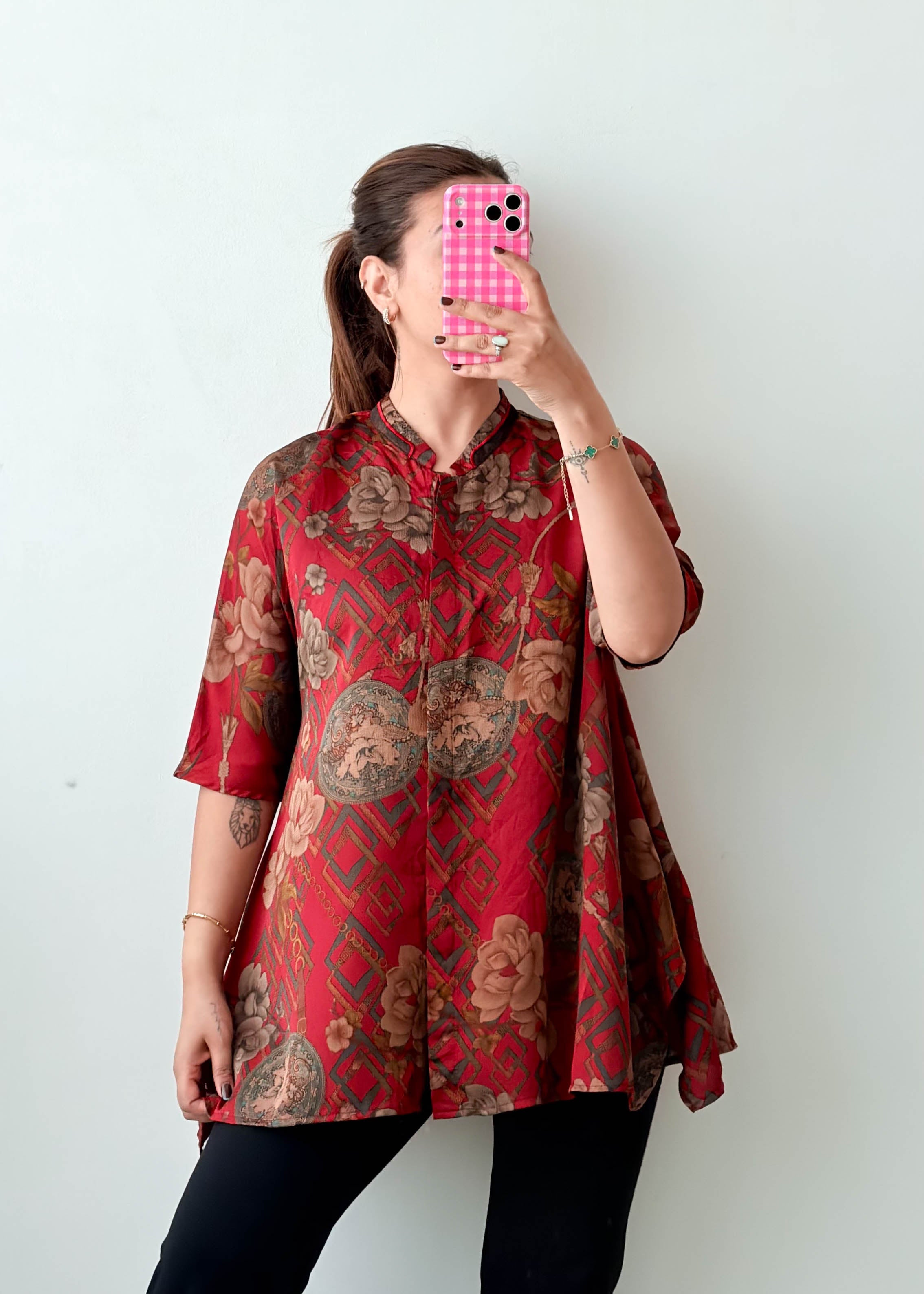 Size M-L Size Red Floral Geometric Tunic Top