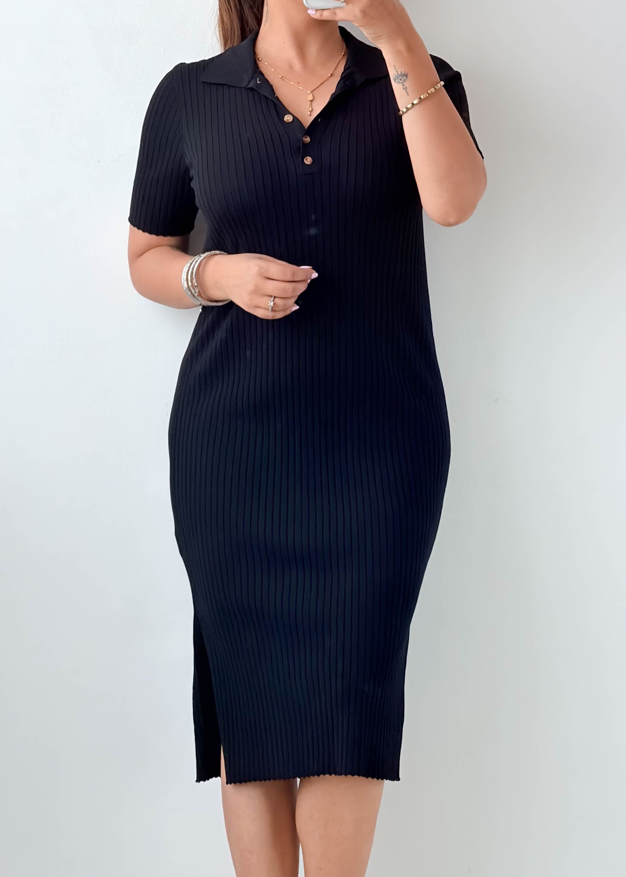 Size M-L Black Polo Ribbed Midi Dress