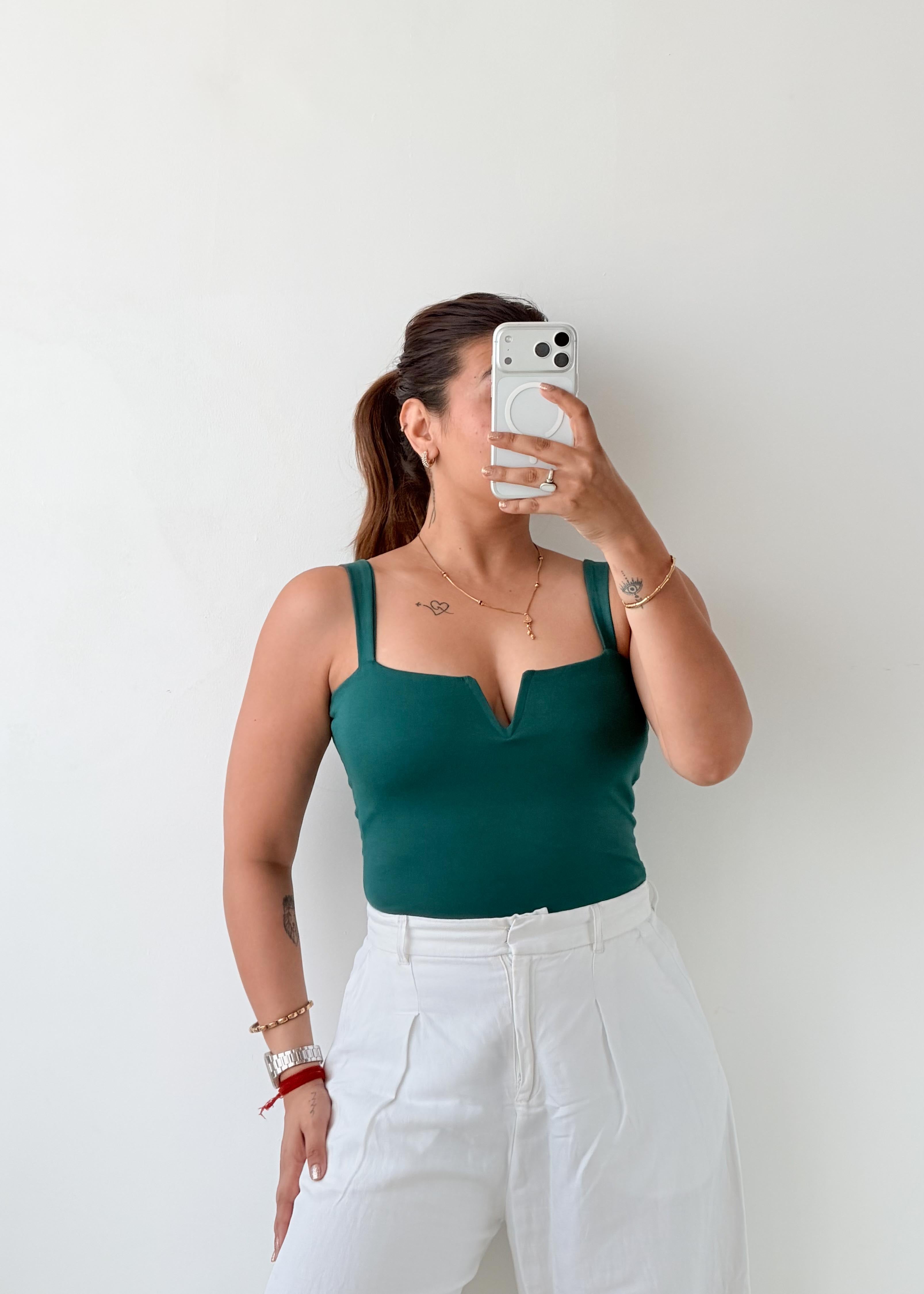 Size XS-S Emerald V-Notch Bodysuit