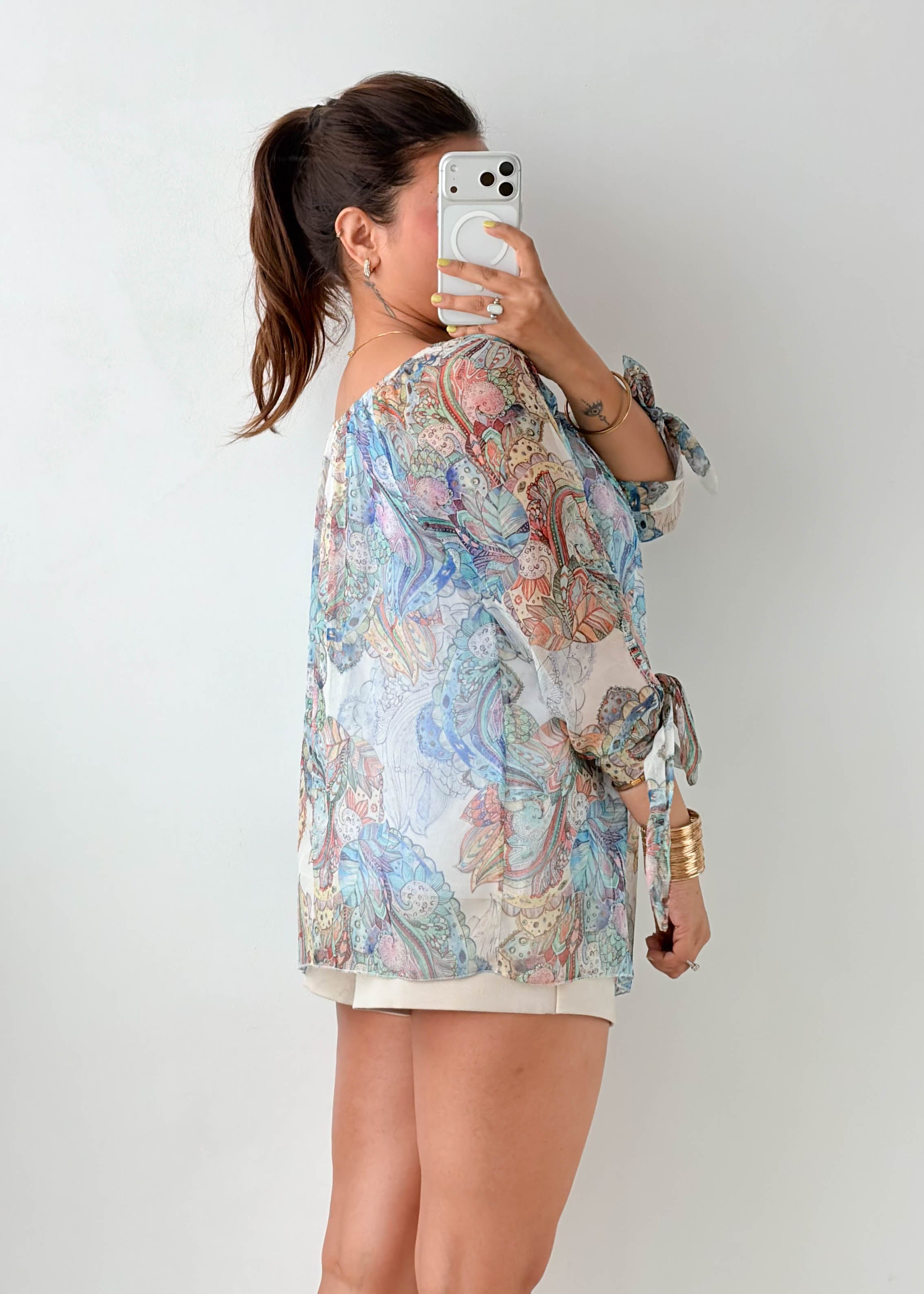 Size M-L Pastel Paisley Off-Shoulder Top