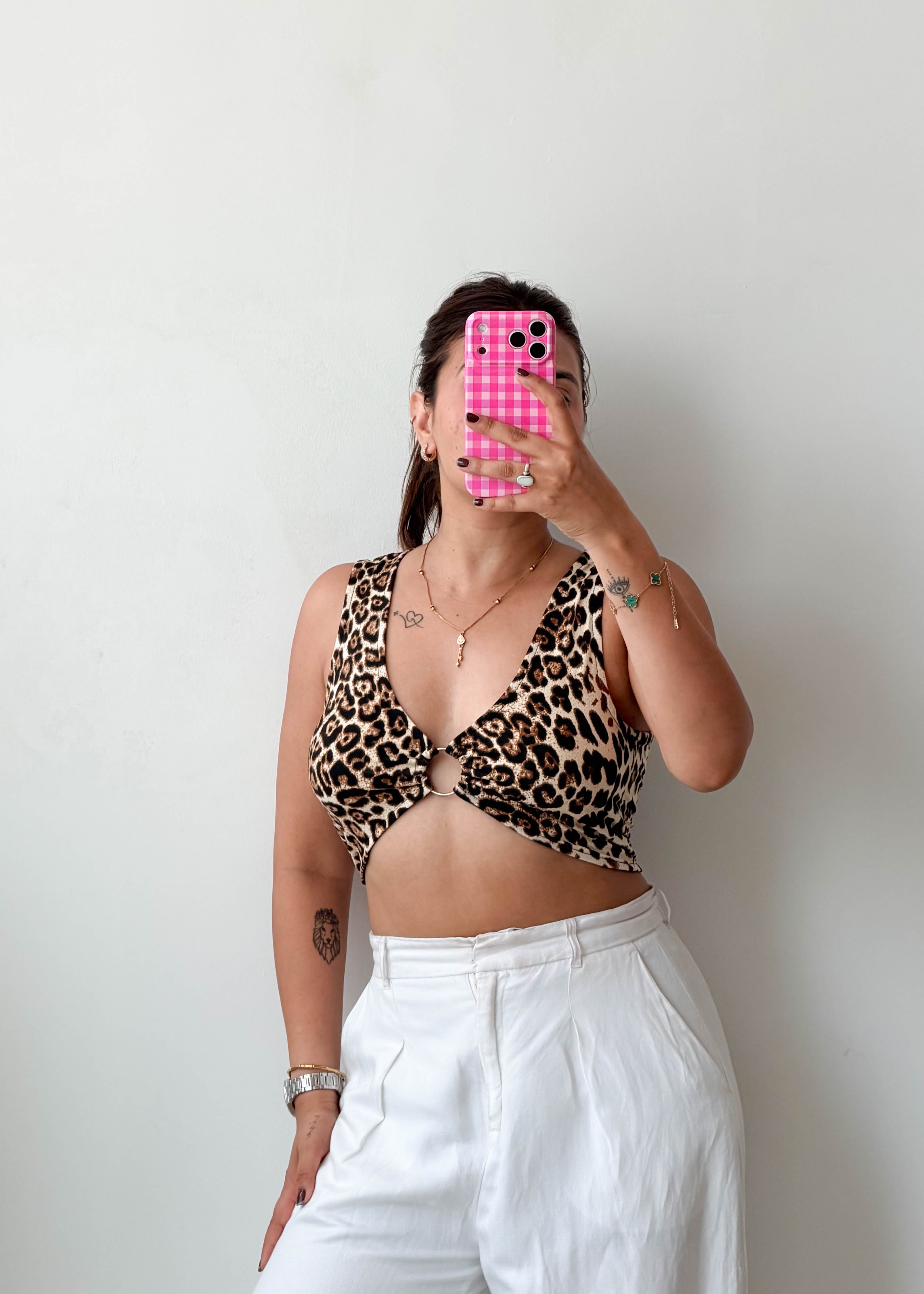 Size S-M Leopard Ring Detail Crop Top