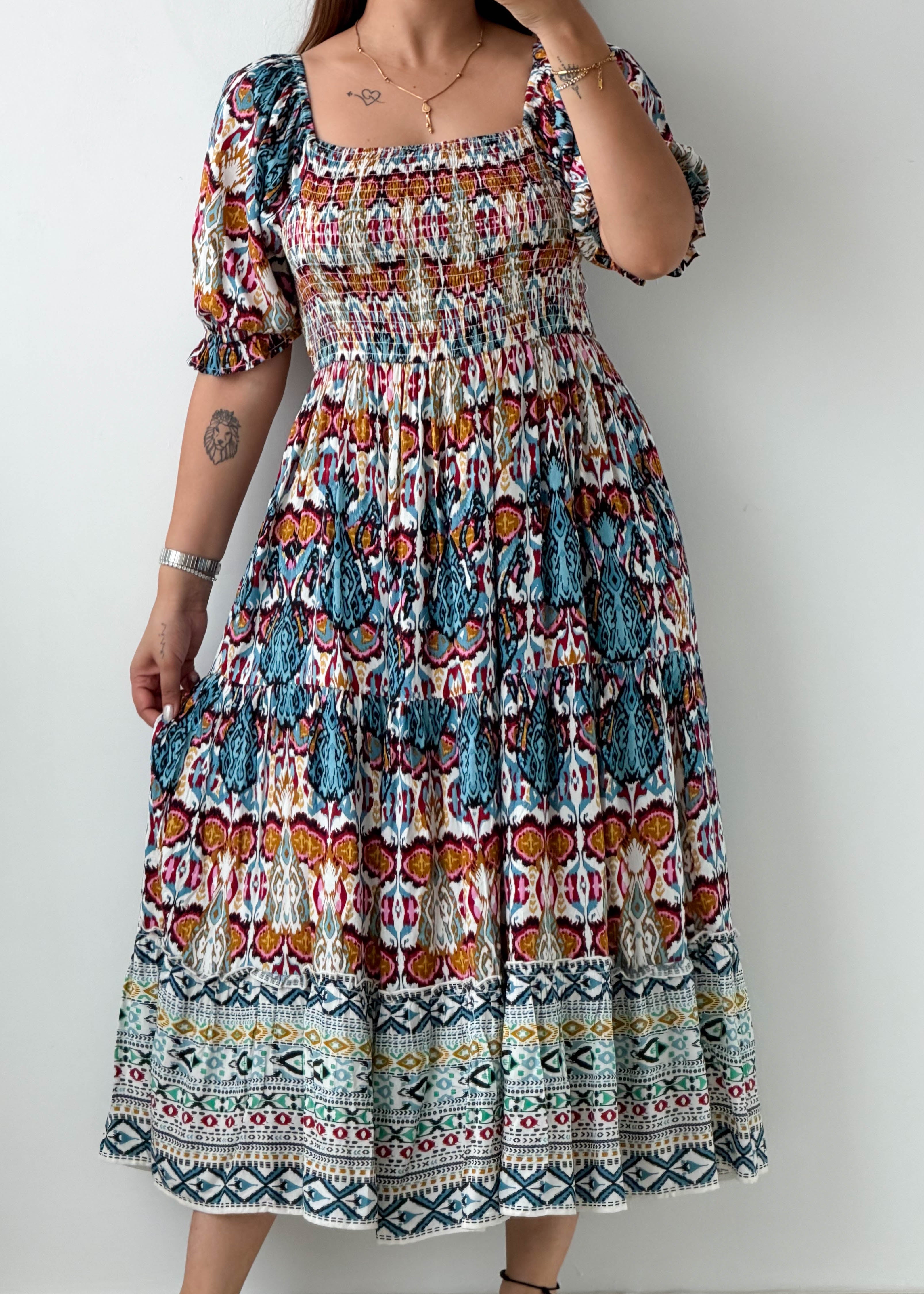 Size M-L Multicolor Printed Smocked Midi Dress
