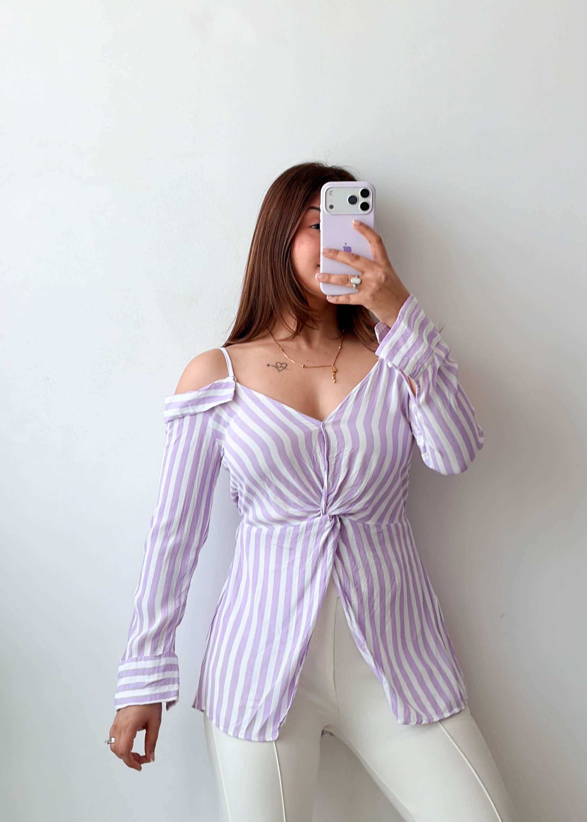 Size S Lilac Stripe Twist Front Shirt Top