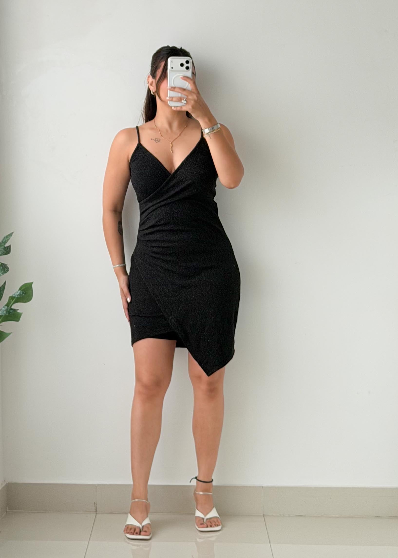 Size XS-S Black Asymmetric Ruched Midi Dress