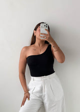 Size M Black One-Shoulder Bodysuit