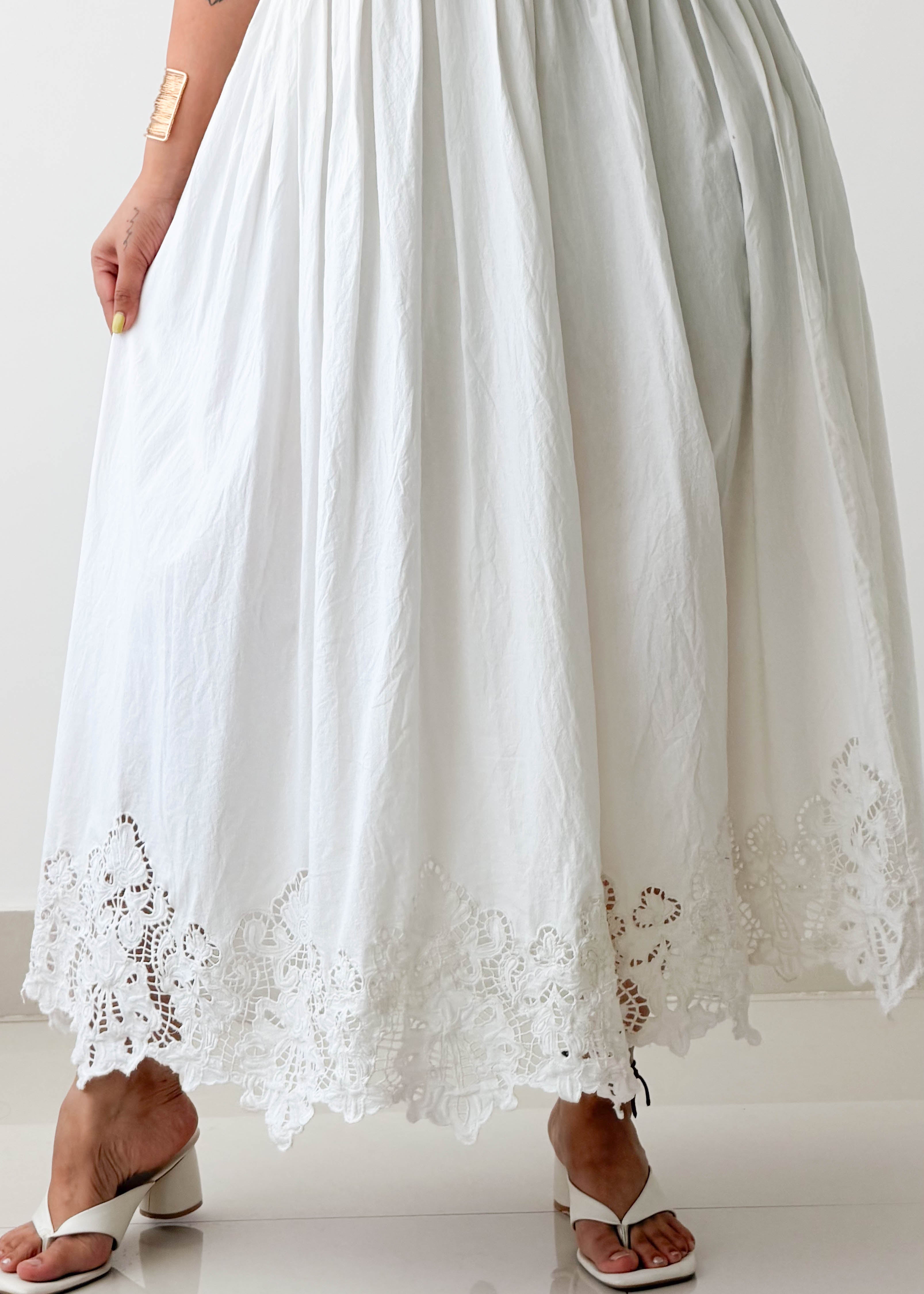 Size XS-S White Embroidered Cotton Maxi Dress