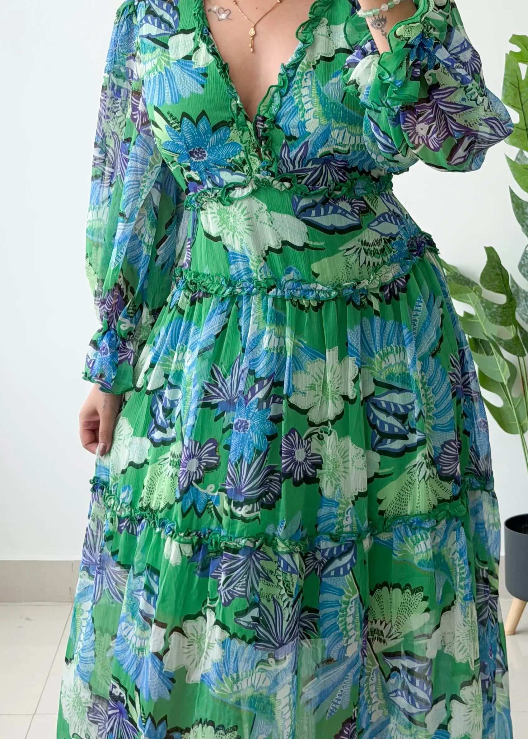 Size M-L, Green Floral Maxi Dress
