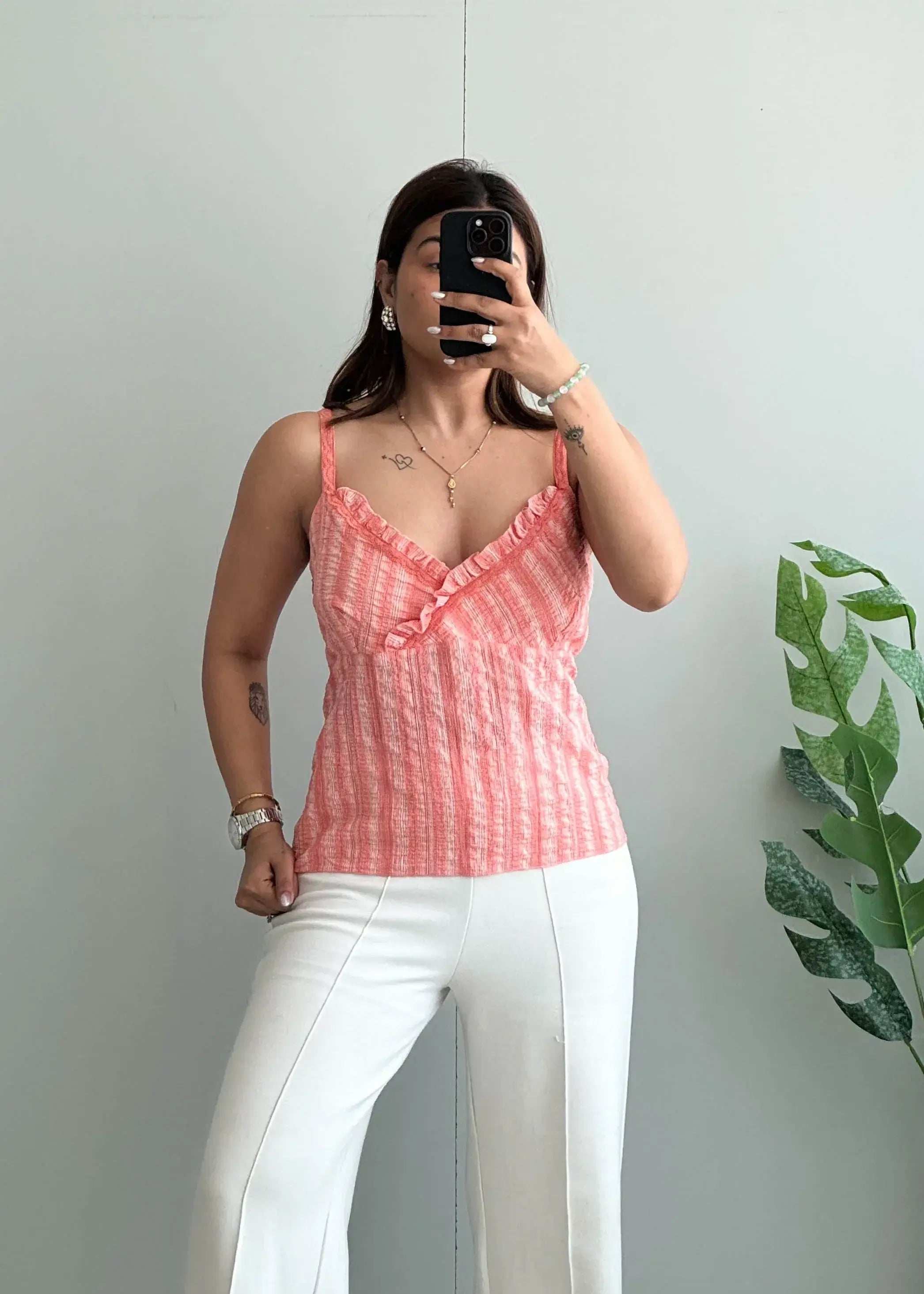 Size M, Peach Textured V Neck Summer Cami Top - Closet by Payal