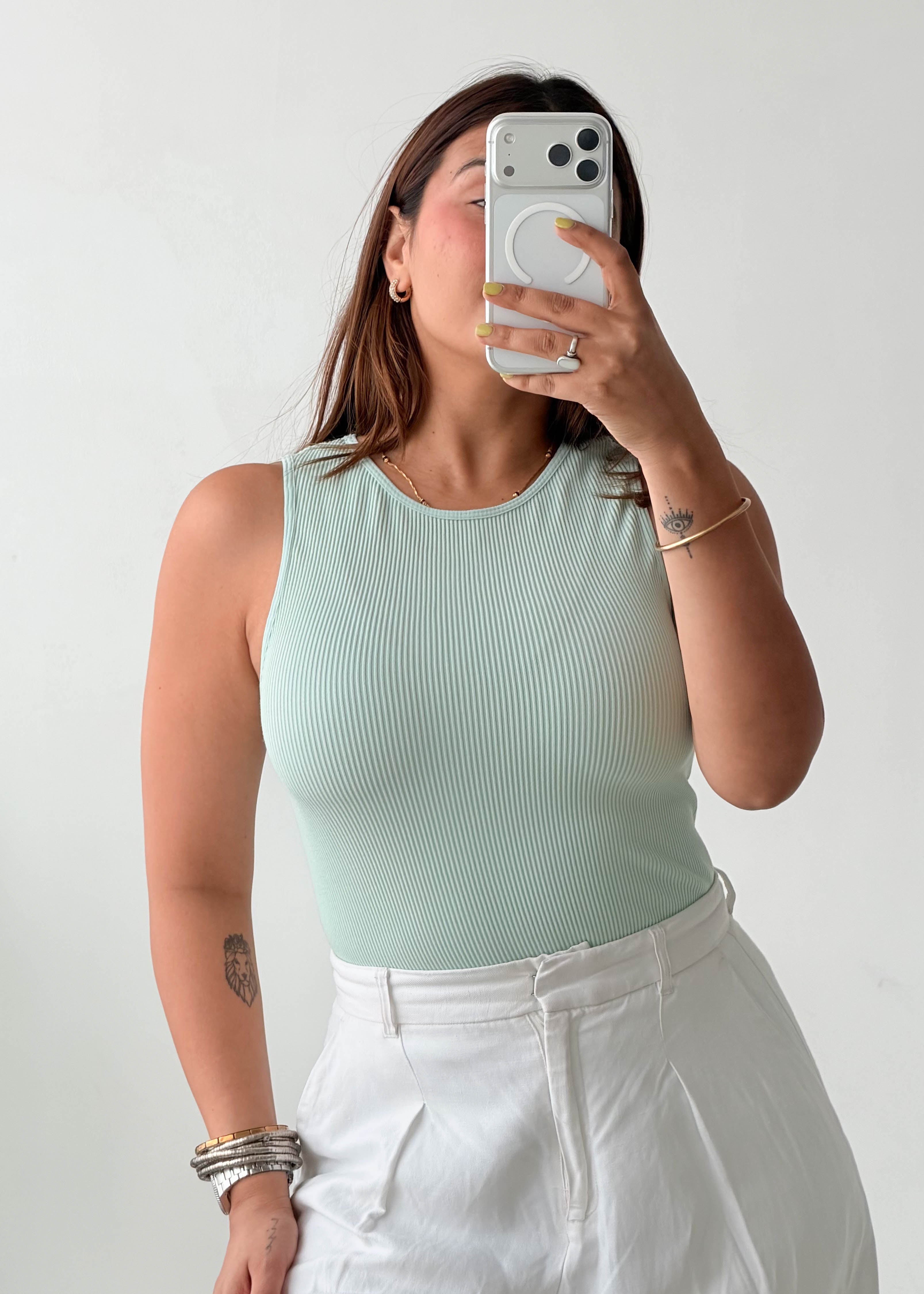 Size M-L Mint Ribbed Tank Top
