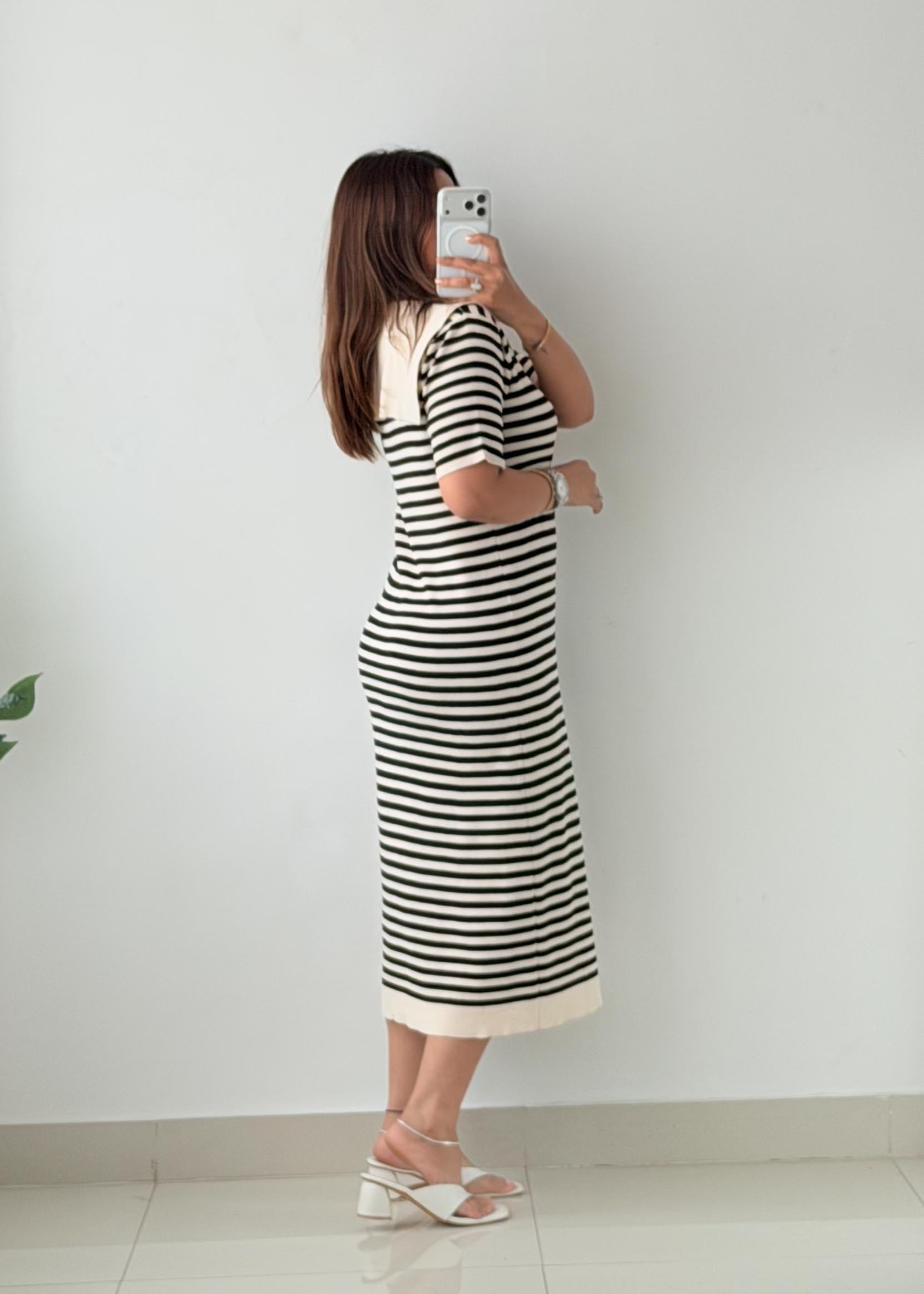 Size M-L Black & White Stripe Collared Knit Midi Dress