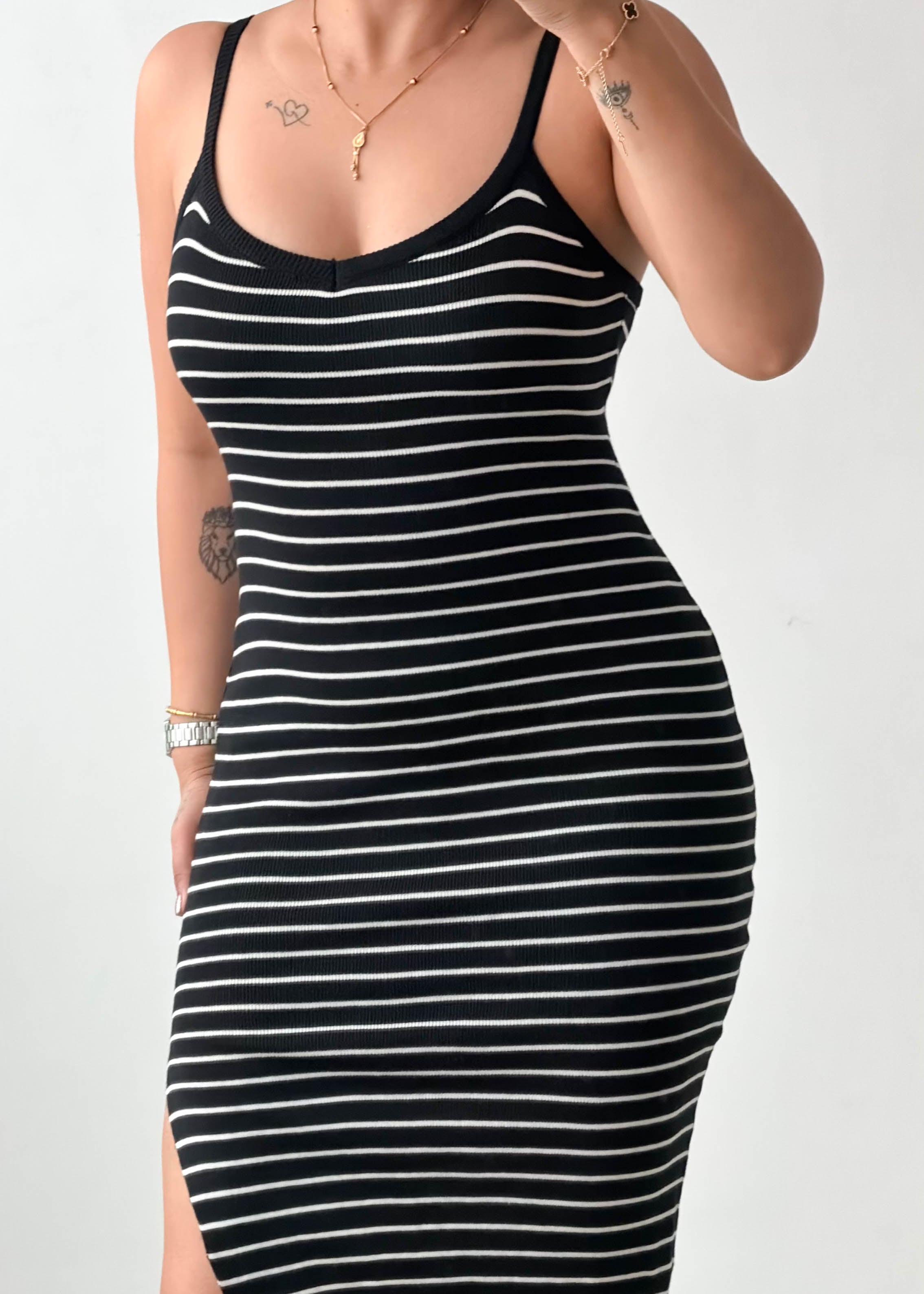 Size S-M Black Striped Ribbed Knit Midi Dress