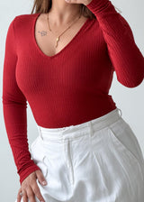 Size S-M Red Ribbed V-Neck Top