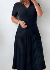 Size S-M Black Pleated Knit Midi Dress