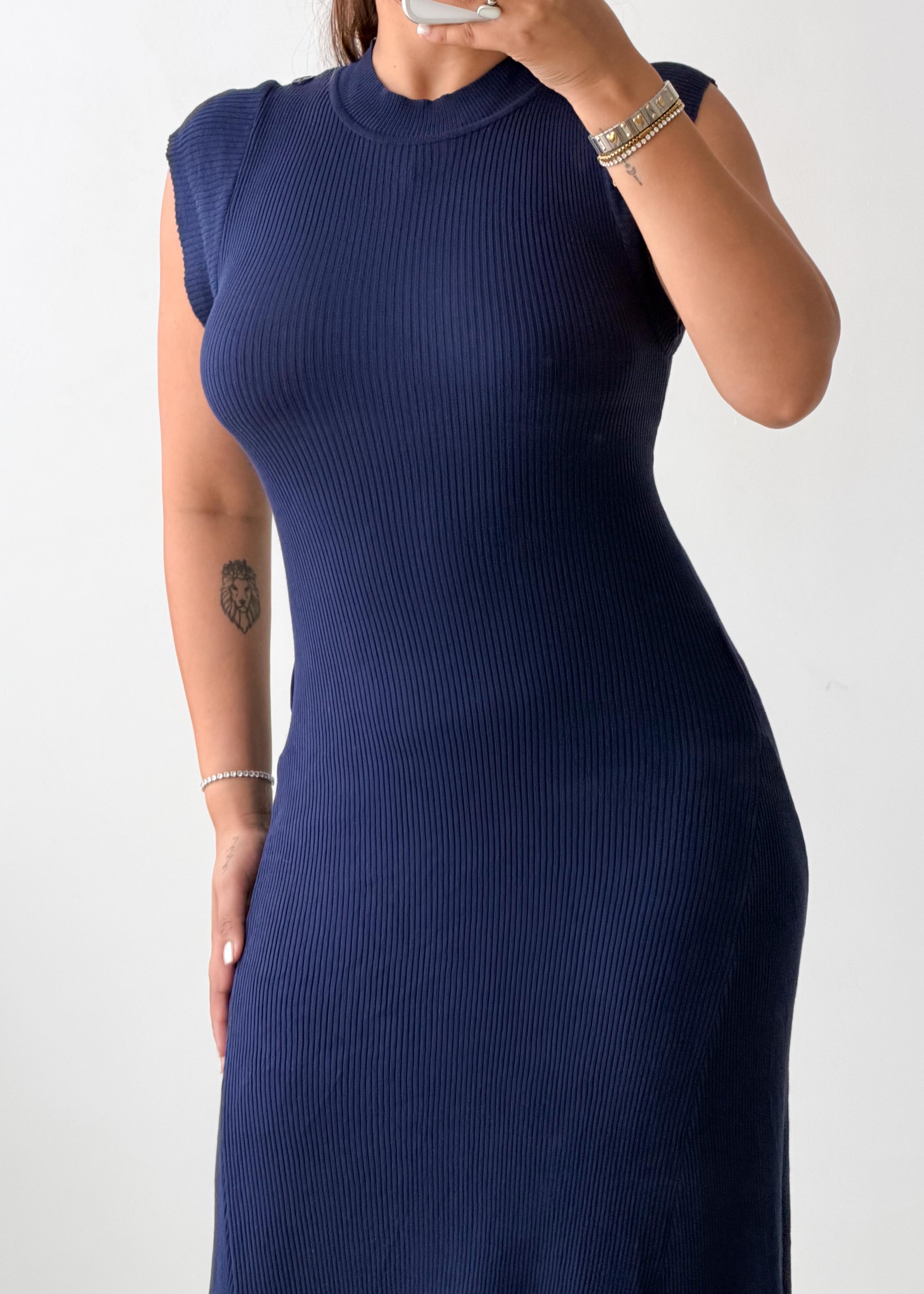 Size S-M Navy Ribbed Knit Midi Dress