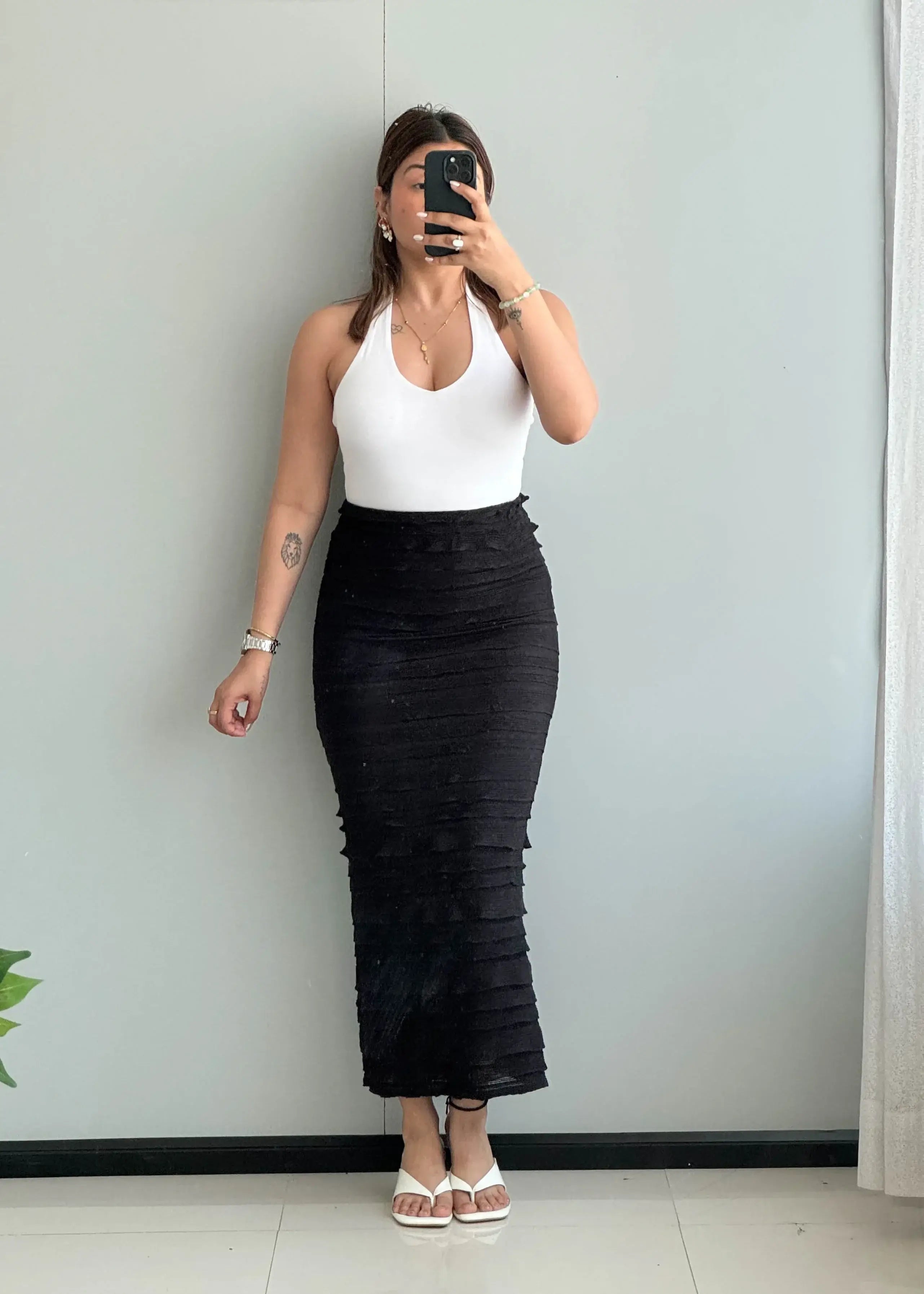 Waist : 26-28, Black Mesh Long skirt with Lining inside - Closet by Payal