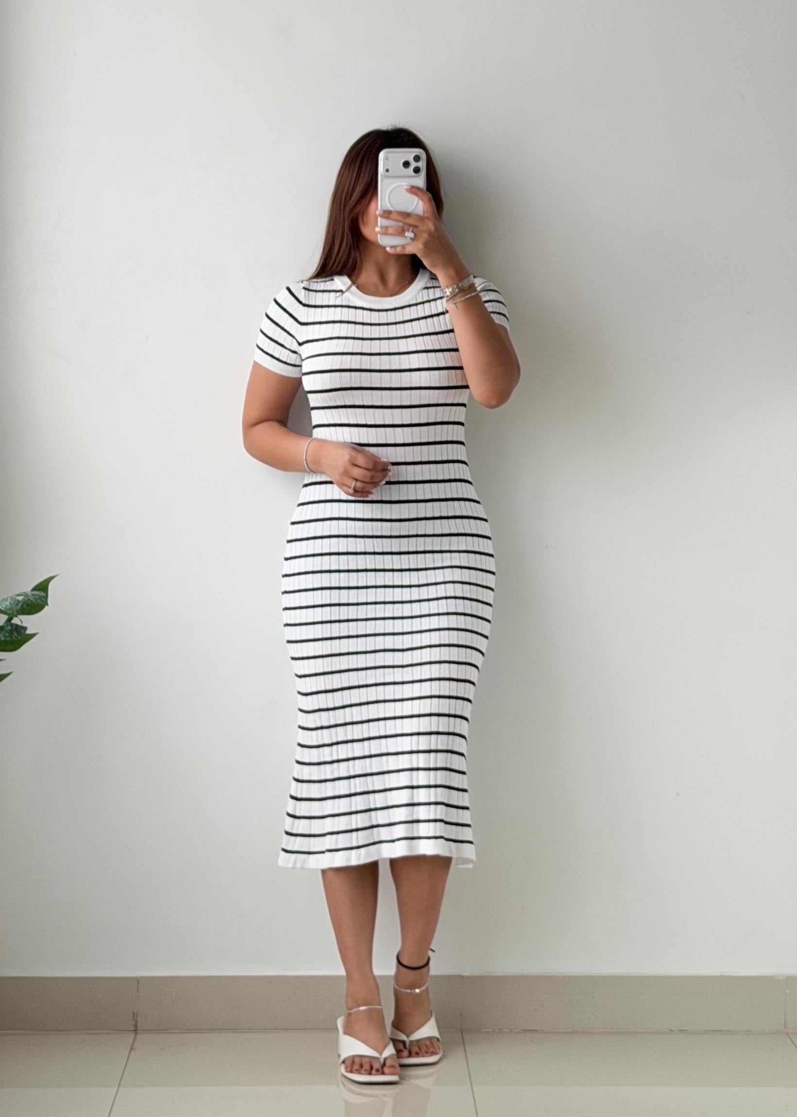 Size S-M White & Black Striped Ribbed Knit Midi Dress