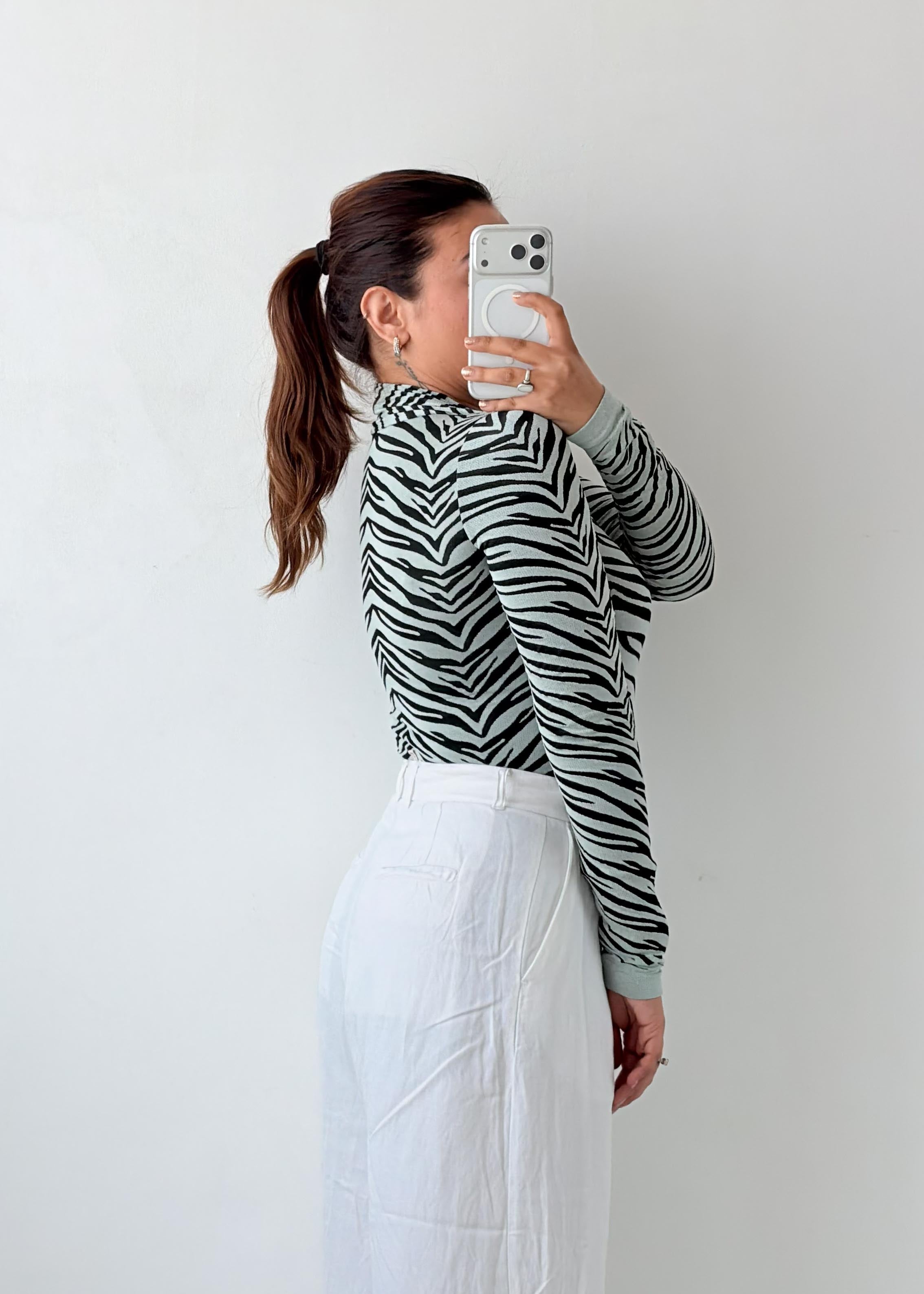 Size S-M Zebra Print Collared Bodysuit