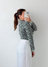 Size S-M Zebra Print Collared Bodysuit