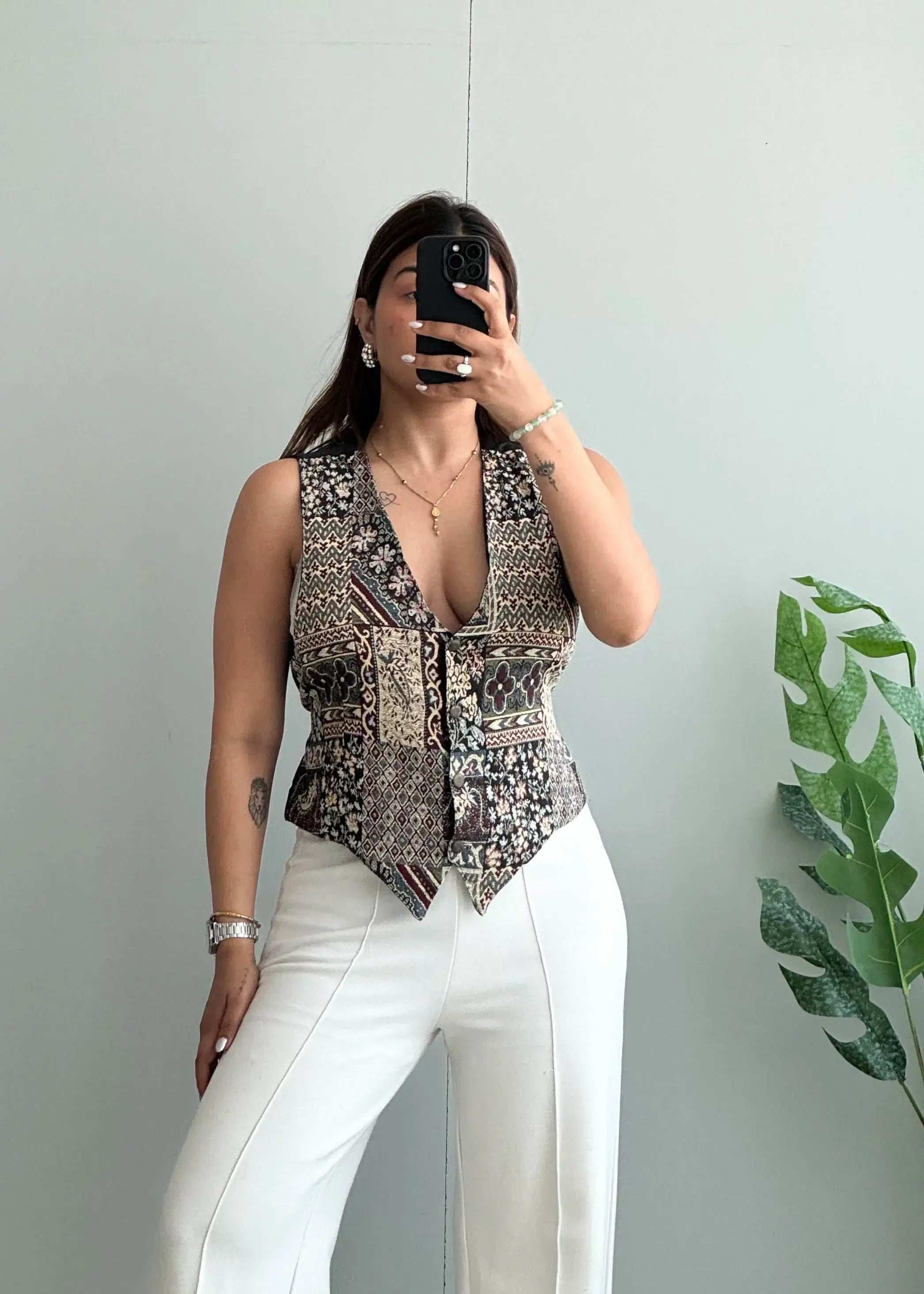 Size L, Vintage Patchwork Button Front Vest Top with adjustable back - Closet by Payal
