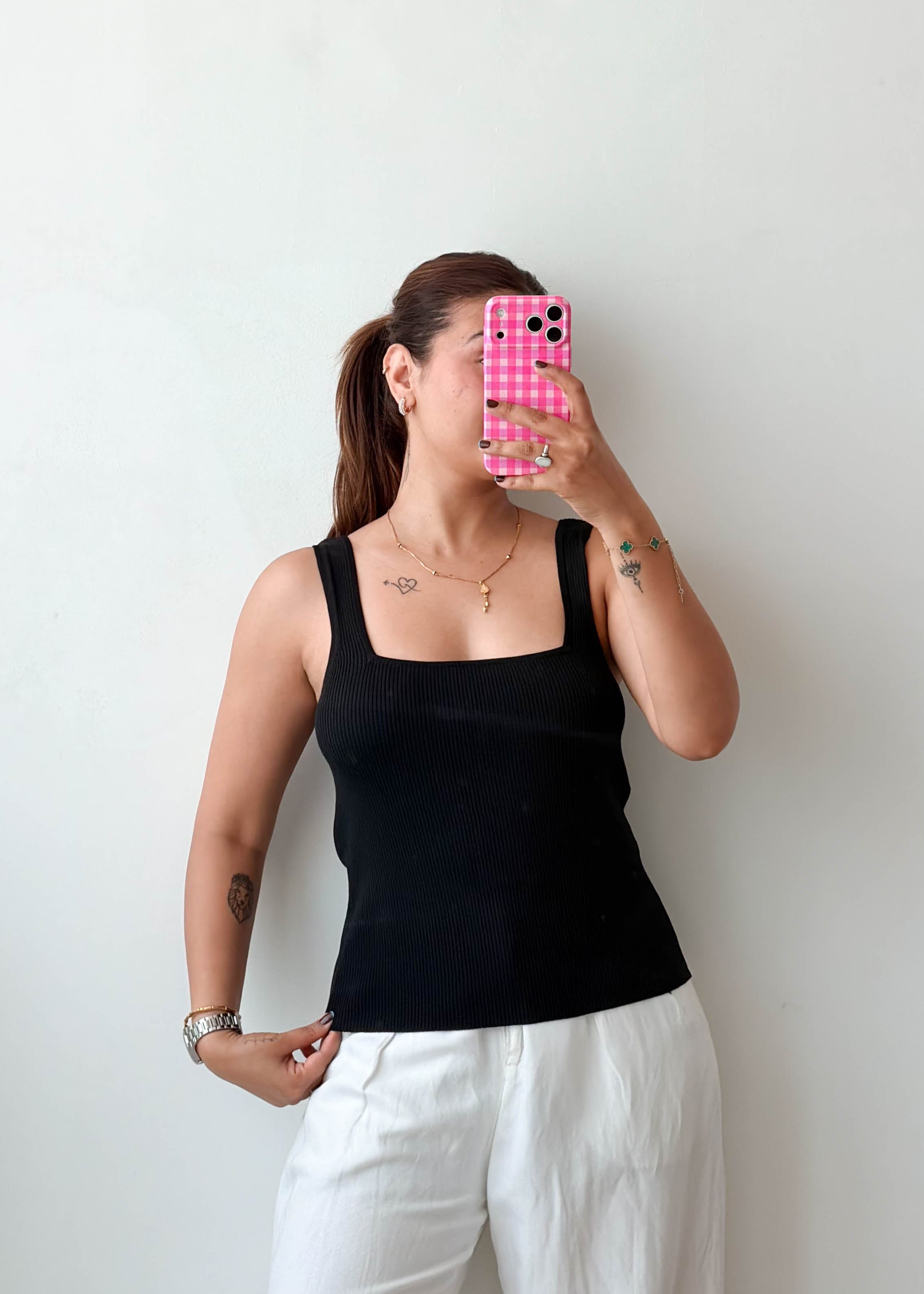 Size M-L Black Square Neck Top