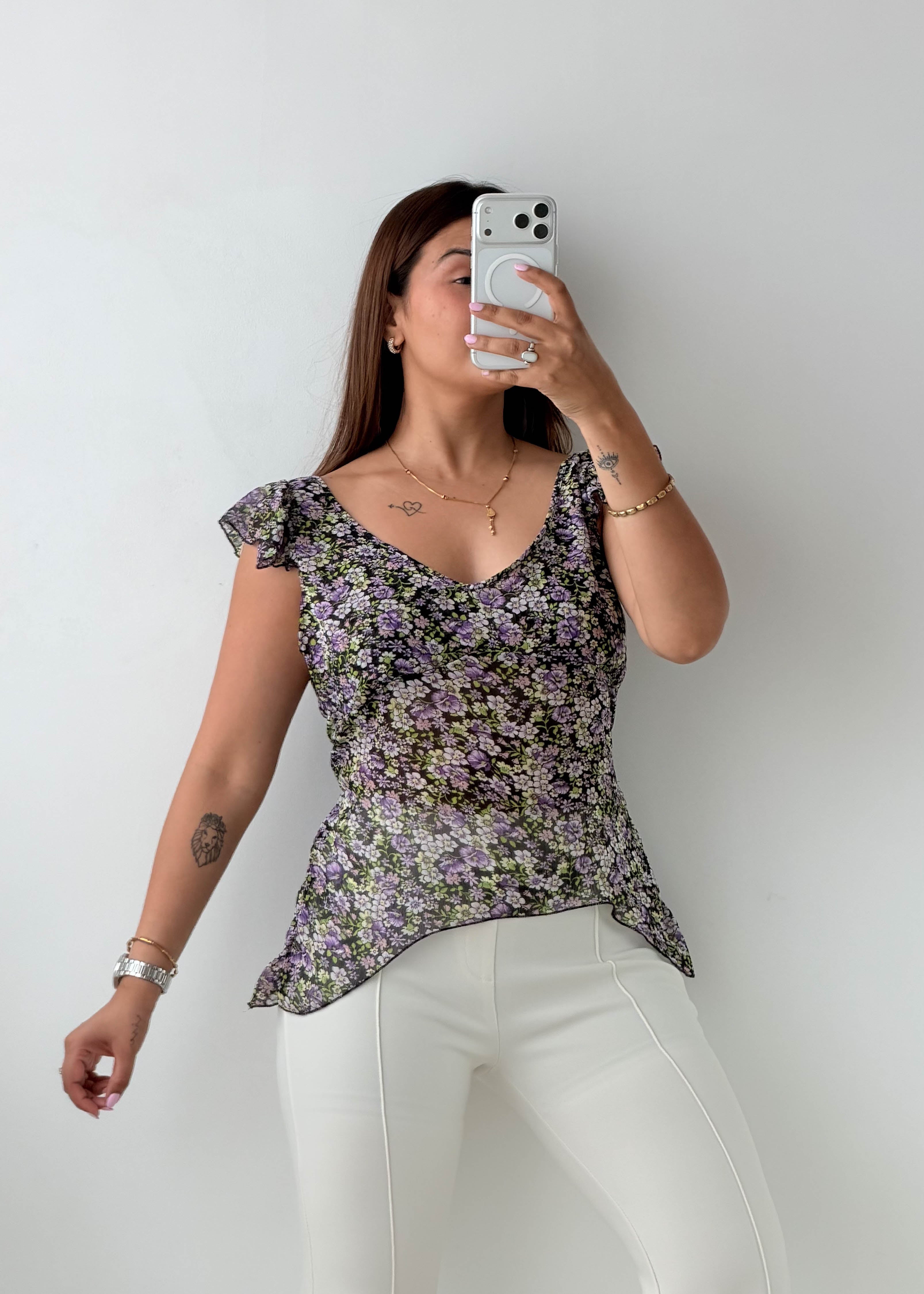 Size M-L Purple Floral Asymmetrical Top